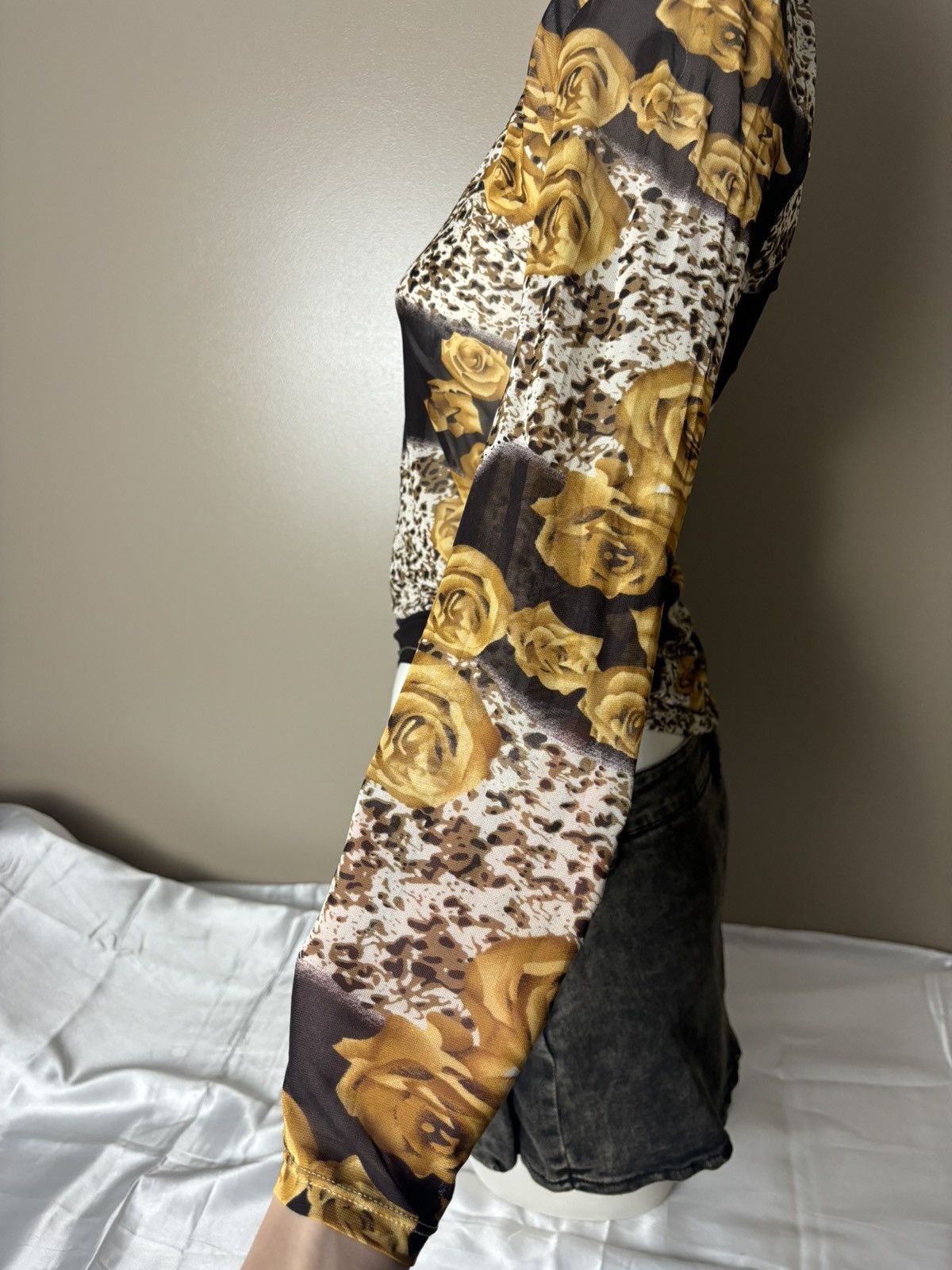 Japanese Brand × Vintage Roses printed mesh long sleeve vintage top Size M / US 6-8 / IT 42-44 - 7 Thumbnail