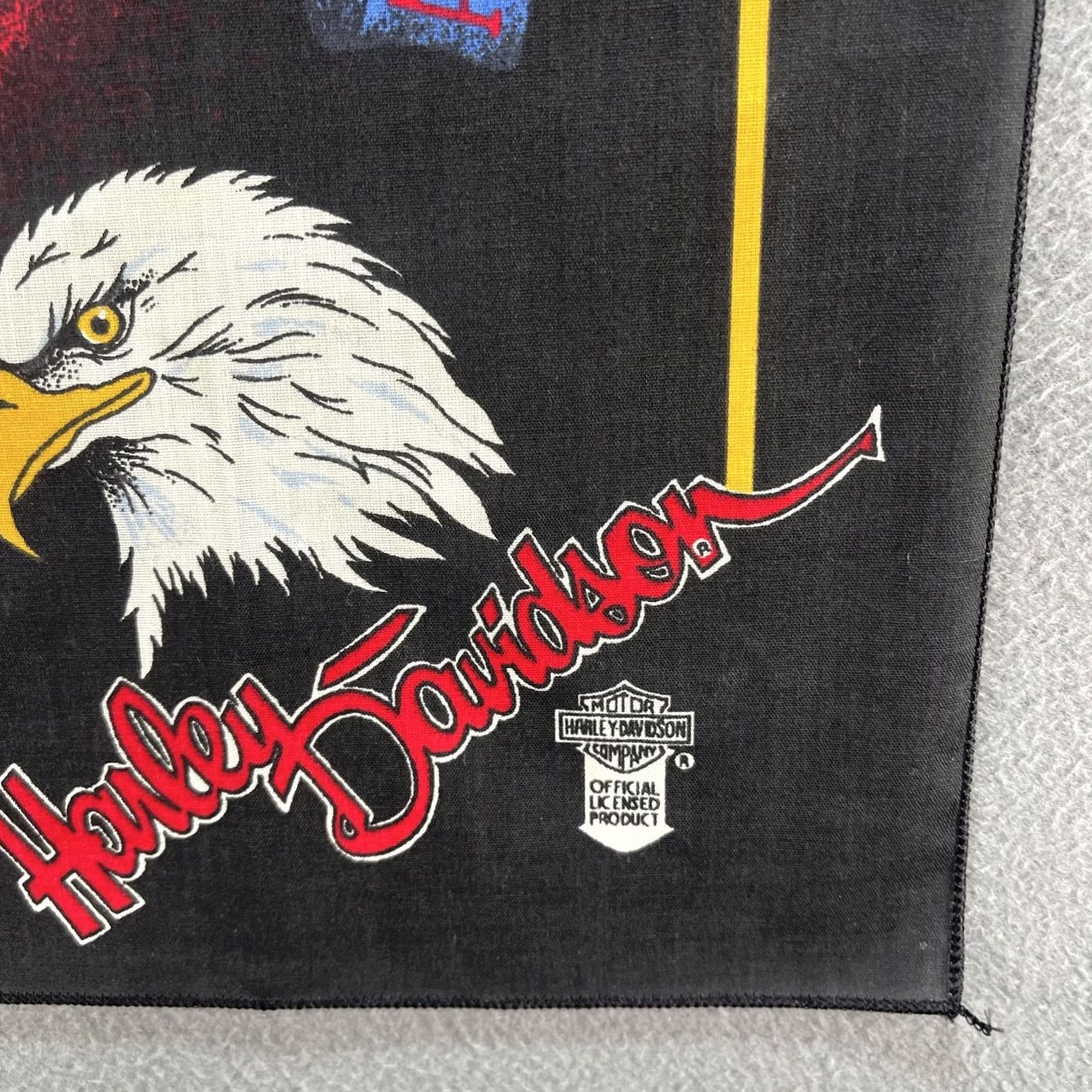 Harley Davidson VINTAGE Harley-Davidson Bandana Black American Glory Eagle Bar Shield Made USA 90s Bandana Men One Size White/Black (21" x 21") Size ONE SIZE - 2 Thumbnail