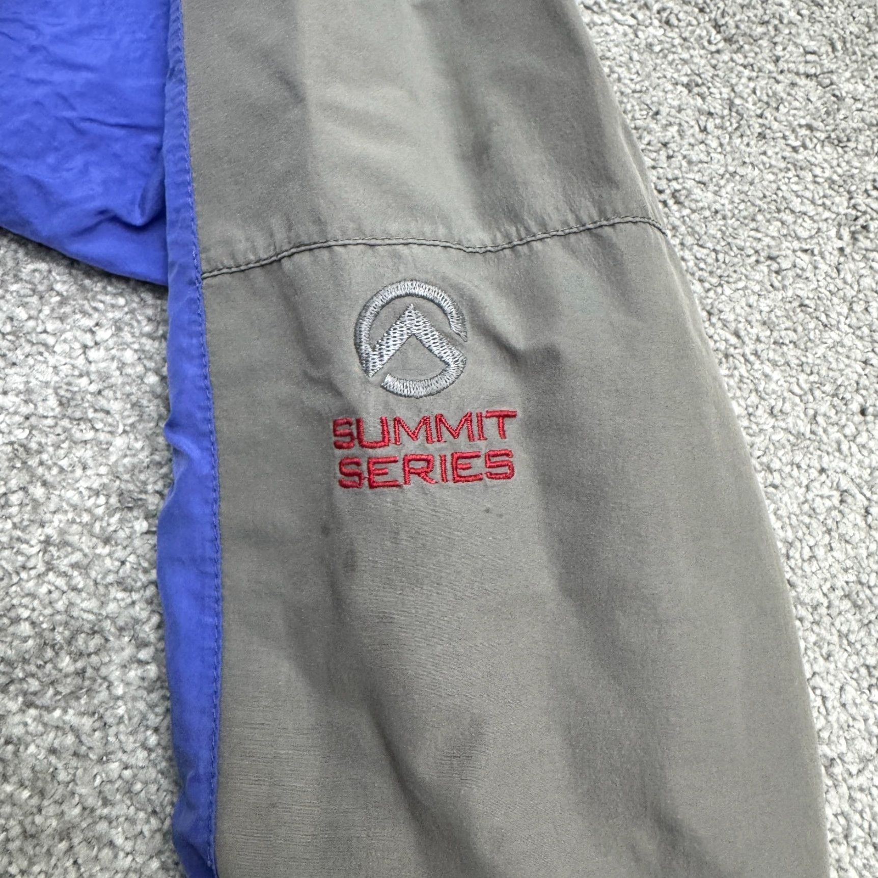 The North Face VINTAGE The North Face Summit Series Gore-Tex XCR Hoodie Jacket Womens M Blue Logo Zipper Pockets Mid-Length Full Zip Size M / US 6-8 / IT 42-44 - 6 Thumbnail