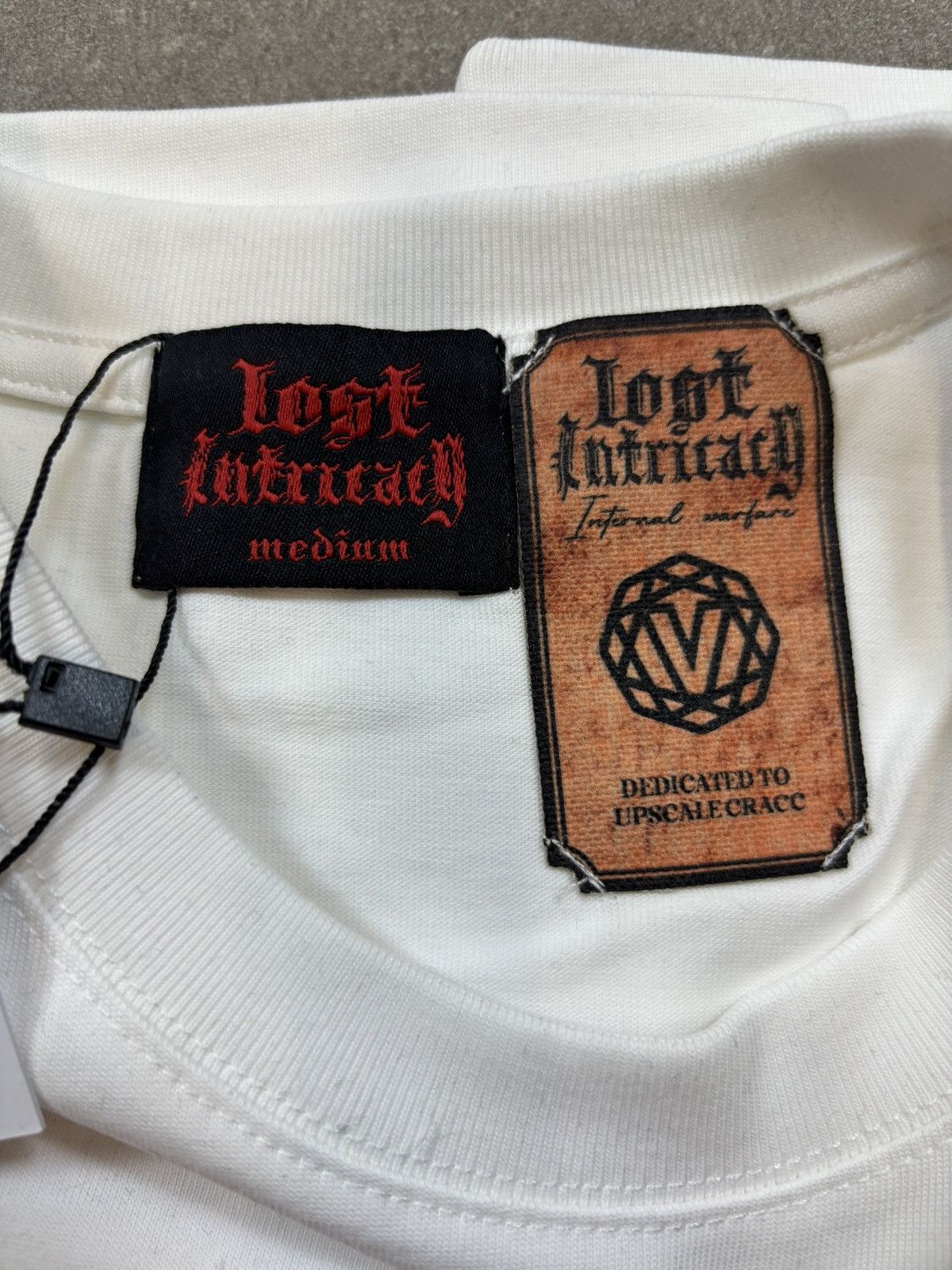 LOST INTRICACY Lost Intricacy Front Page Mag Shirt, White Size US M / EU 48-50 / 2 - 9 Thumbnail