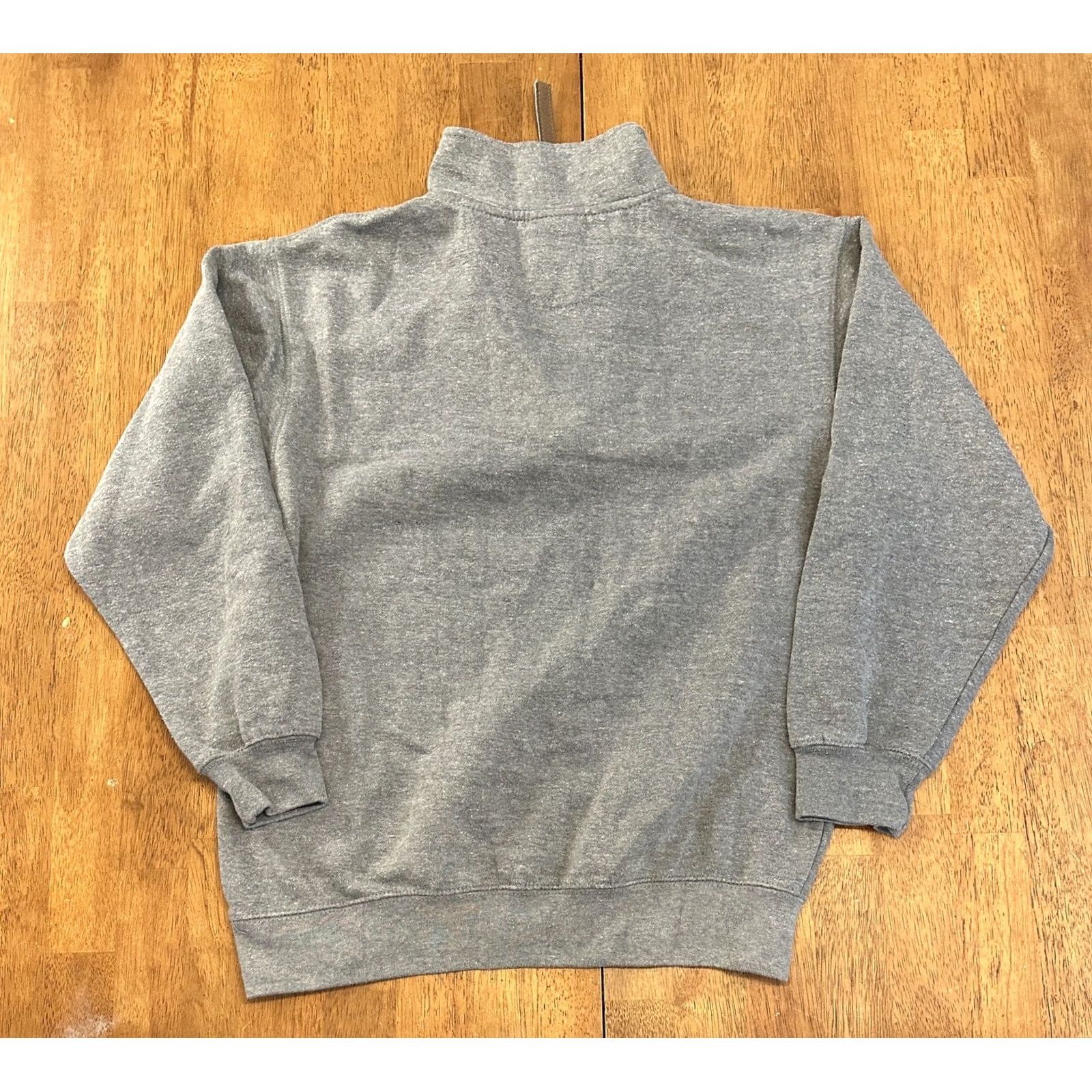 Vintage VINTAGE Whiteface Mountain Ski Resort 1/4 Zip Sweatshirt Small Gray Skiing Mens Size US S / EU 44-46 / 1 - 3 Thumbnail