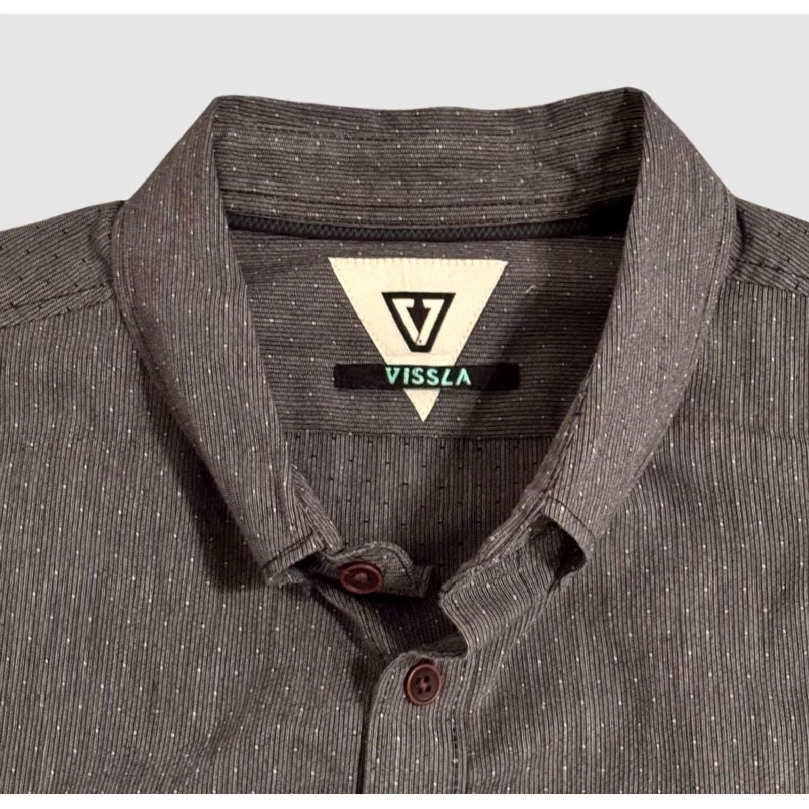 Vissla Vissla Button Up Shirt Mens Medium Long Sleeve Textured Pocket Casual Gray M512BPAV Size US M / EU 48-50 / 2 - 6 Thumbnail