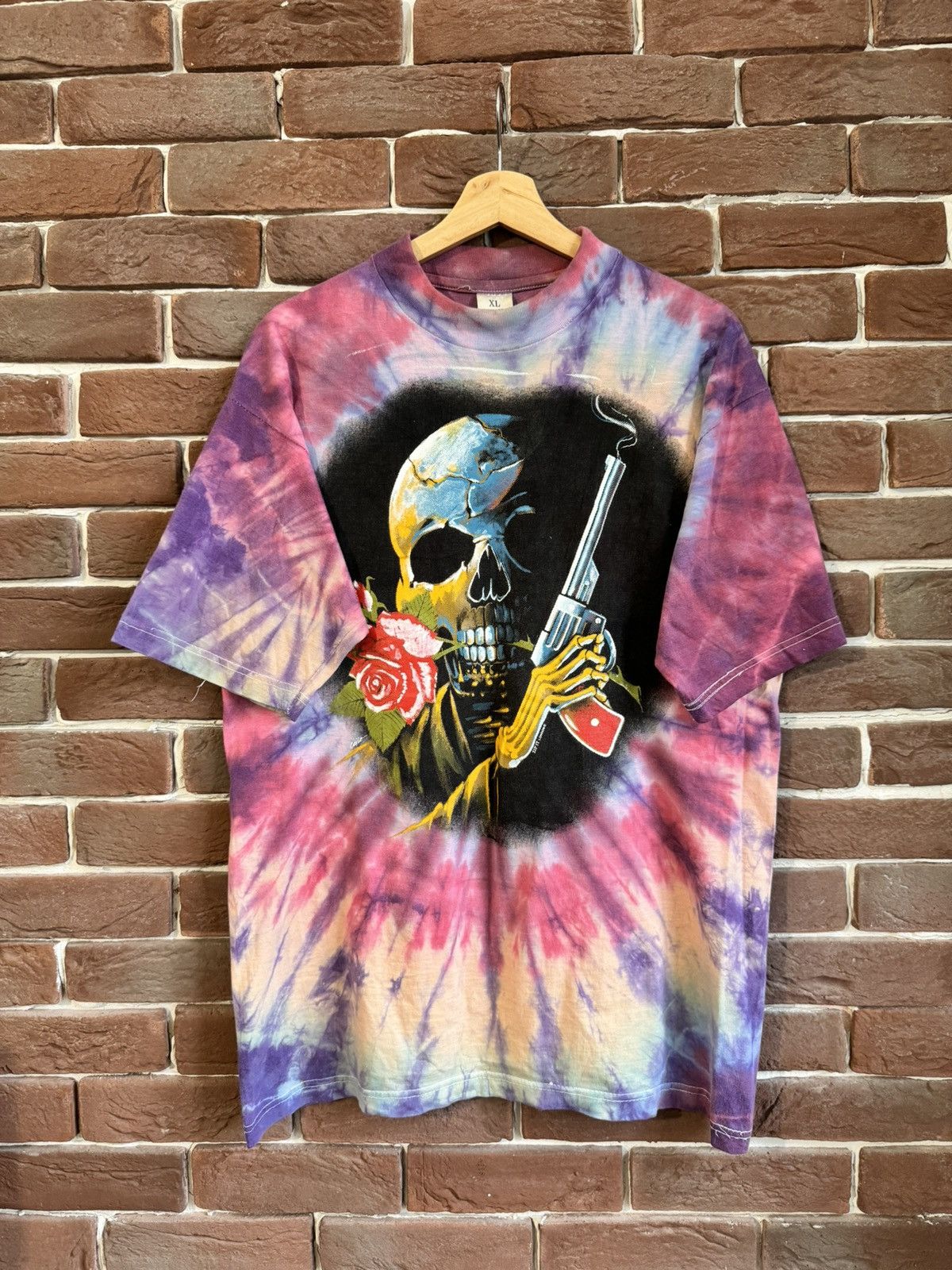 Band Tees Rare Vintage 90s Guns N Roses Rock Band Tshirt Axl Rose Hype Size US XL / EU 56 / 4 - 1 Thumbnail