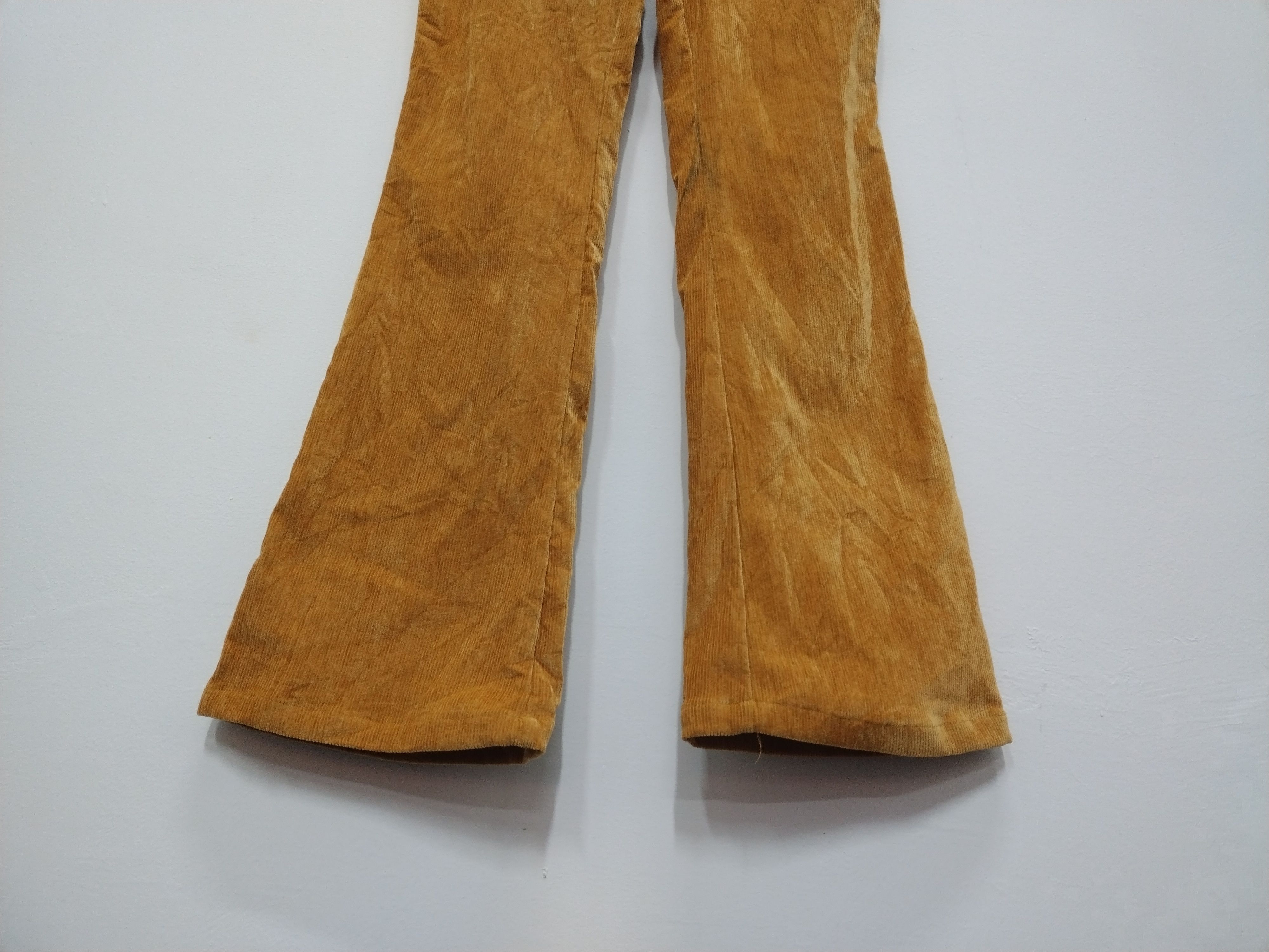 Shein Shein Flared zipper Corduroy boot cut pants Nice design Size 28" / US 6 / IT 42 - 10 Thumbnail