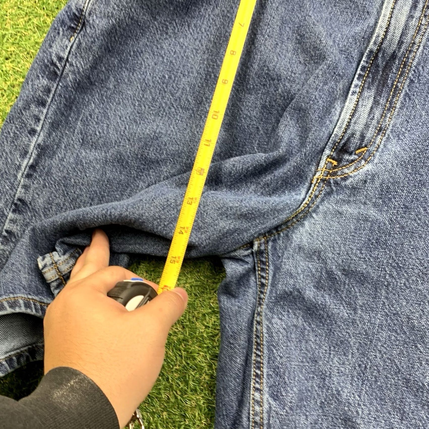 Levi's Levi's Levi's 550 Jean Shorts Mens 40 Denim Baggy Loose 90s Skater Dark Wash Jorts Work Bermuda Size US 40 / EU 56 - 4 Thumbnail