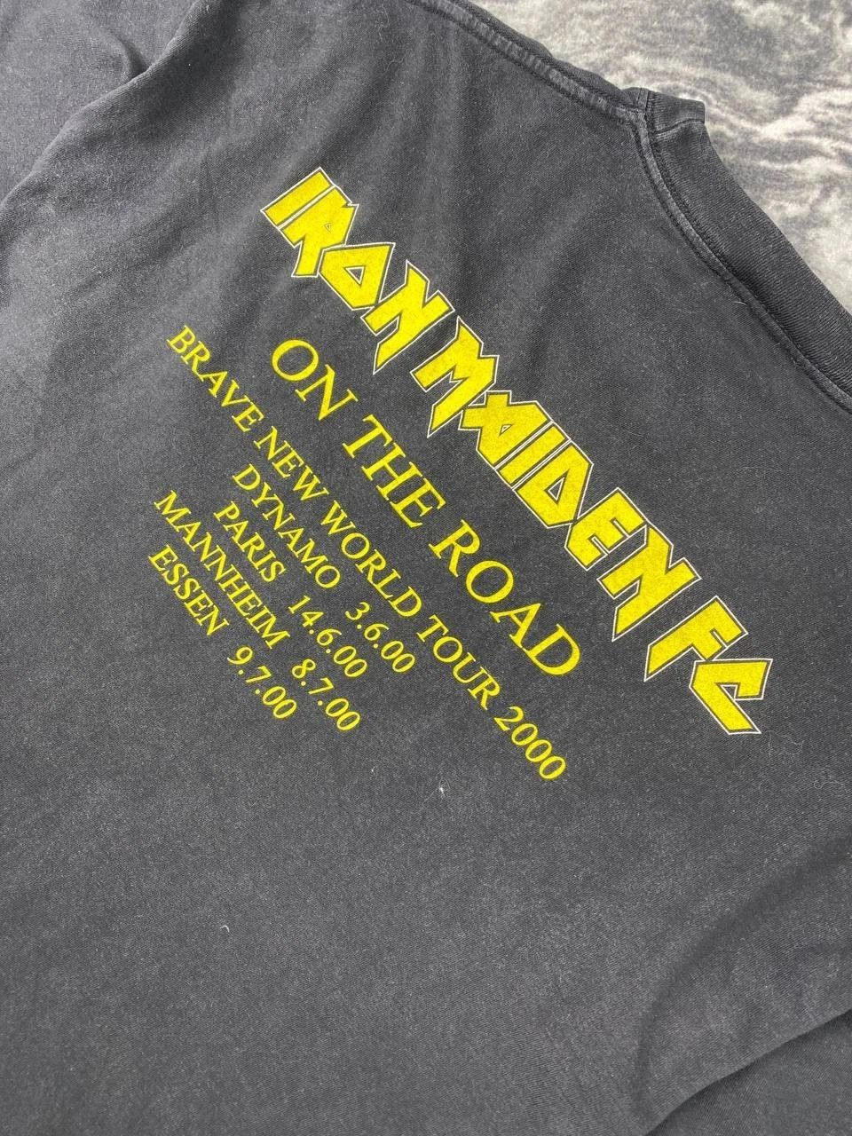 Vintage Vintage Iron Maiden T-Shirt 2000 Brave New World Size US XL / EU 56 / 4 - 16 Thumbnail