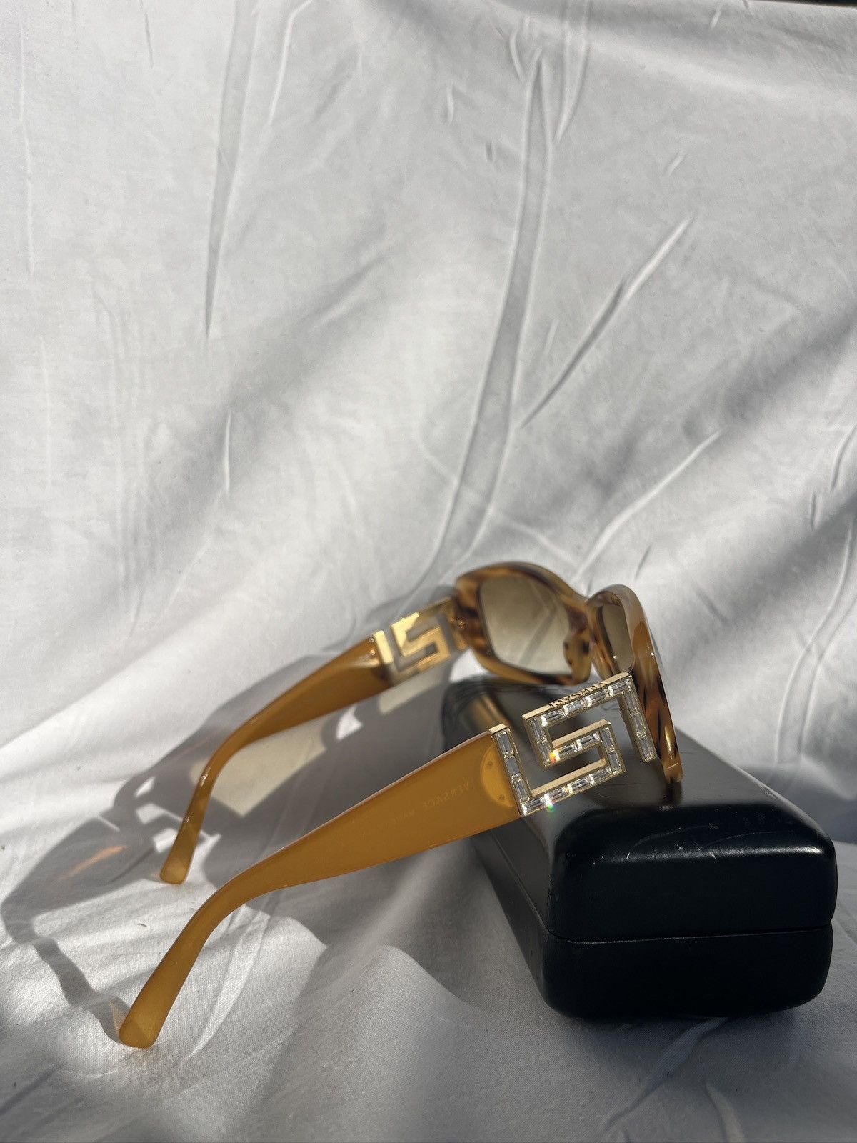 Versace Versace sunnies Size ONE SIZE - 2 Thumbnail