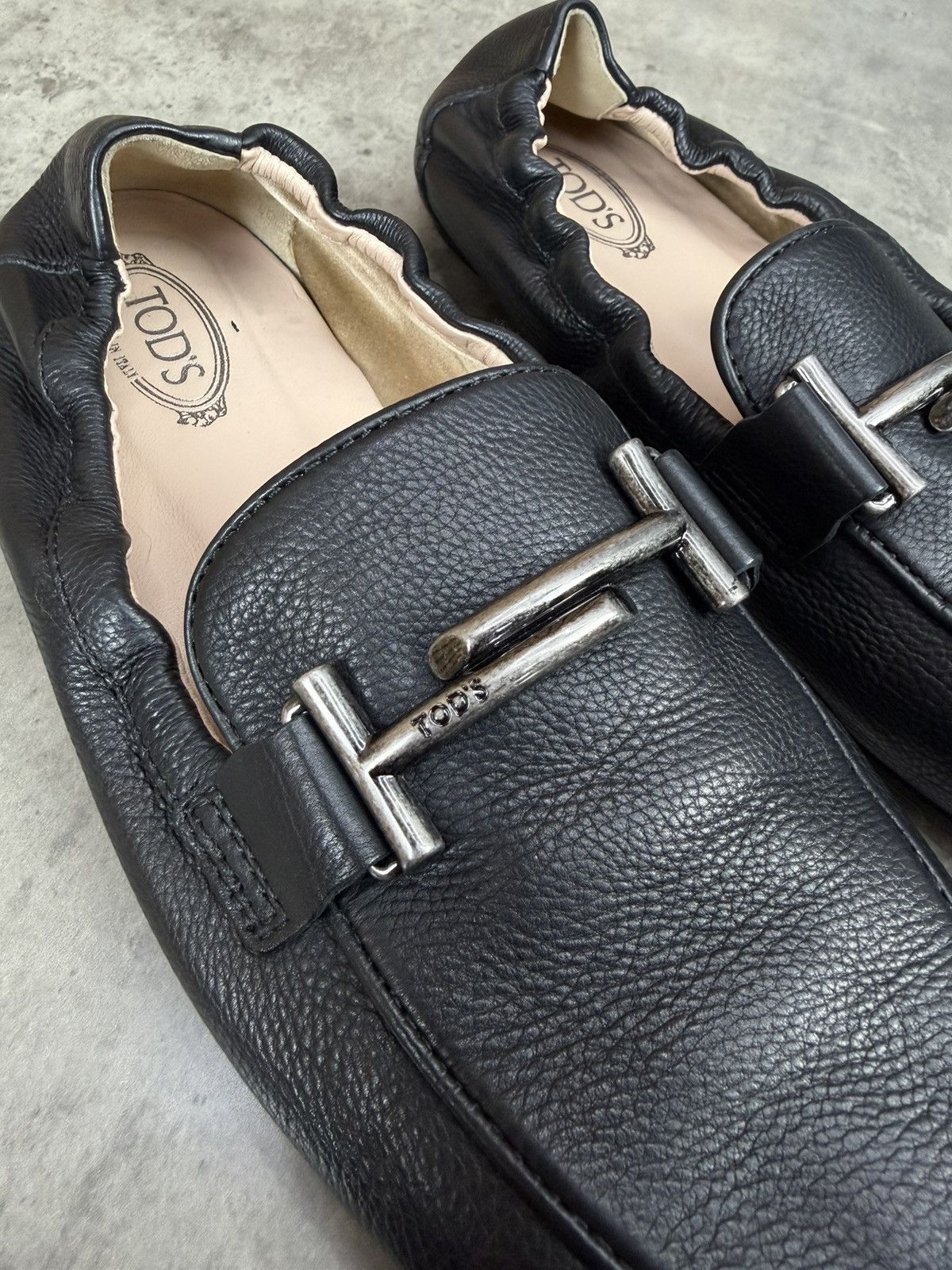 Tod's Tod’s Double T Black Leather Flats Loafers Size 37 1/2 Size US 7.5 / IT 37.5 - 6 Thumbnail