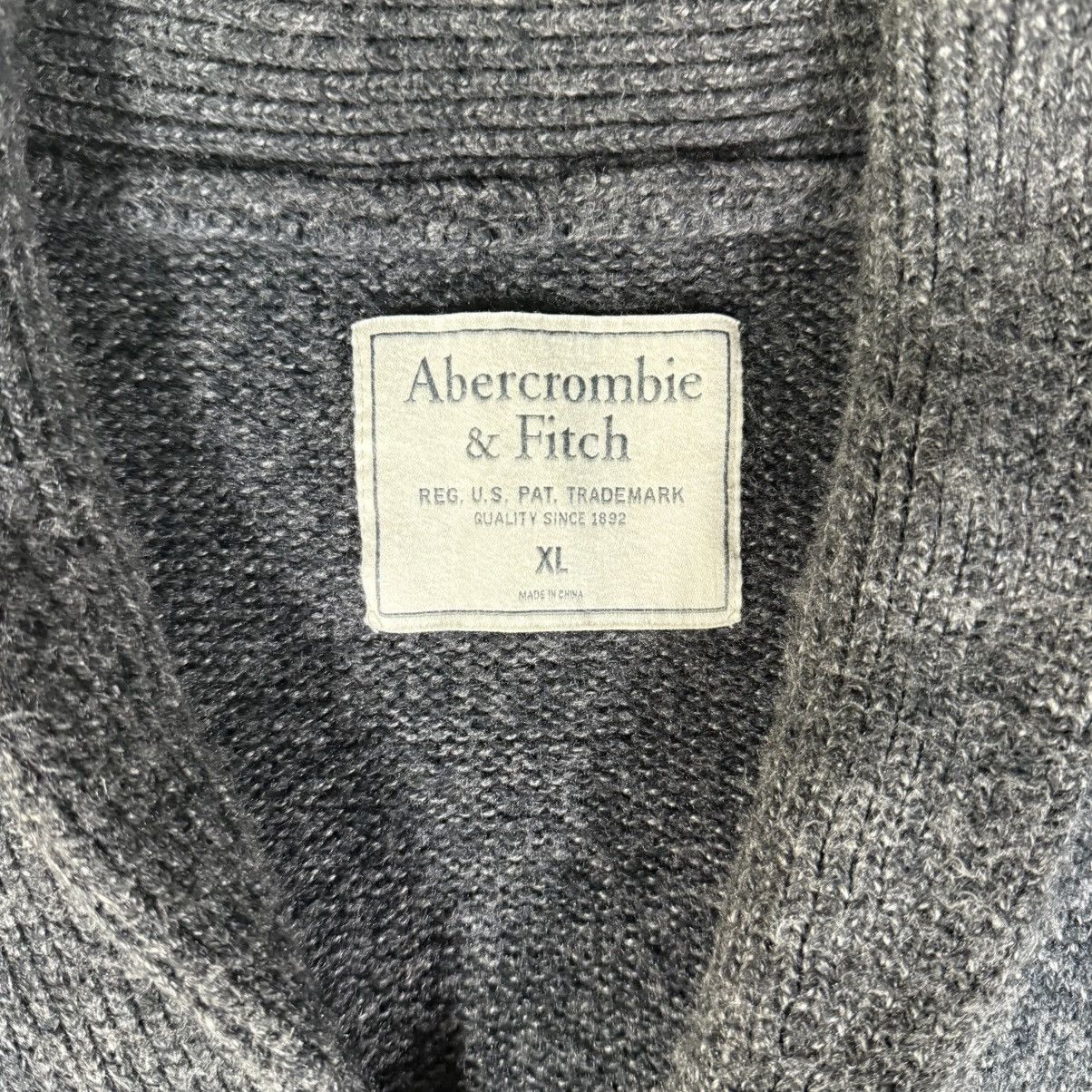 Abercrombie & Fitch Abercrombie & Fitch Men’s Embroidered Gray Cardigan Sweater Size US XL / EU 56 / 4 - 3 Thumbnail