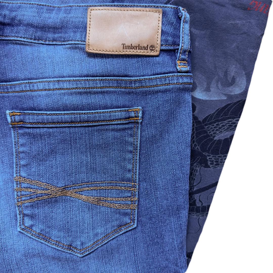 Timberland Upcycled “DRAGON POWER” Timberland Jeans Size 27" / US 4 / IT 40 - 5 Thumbnail
