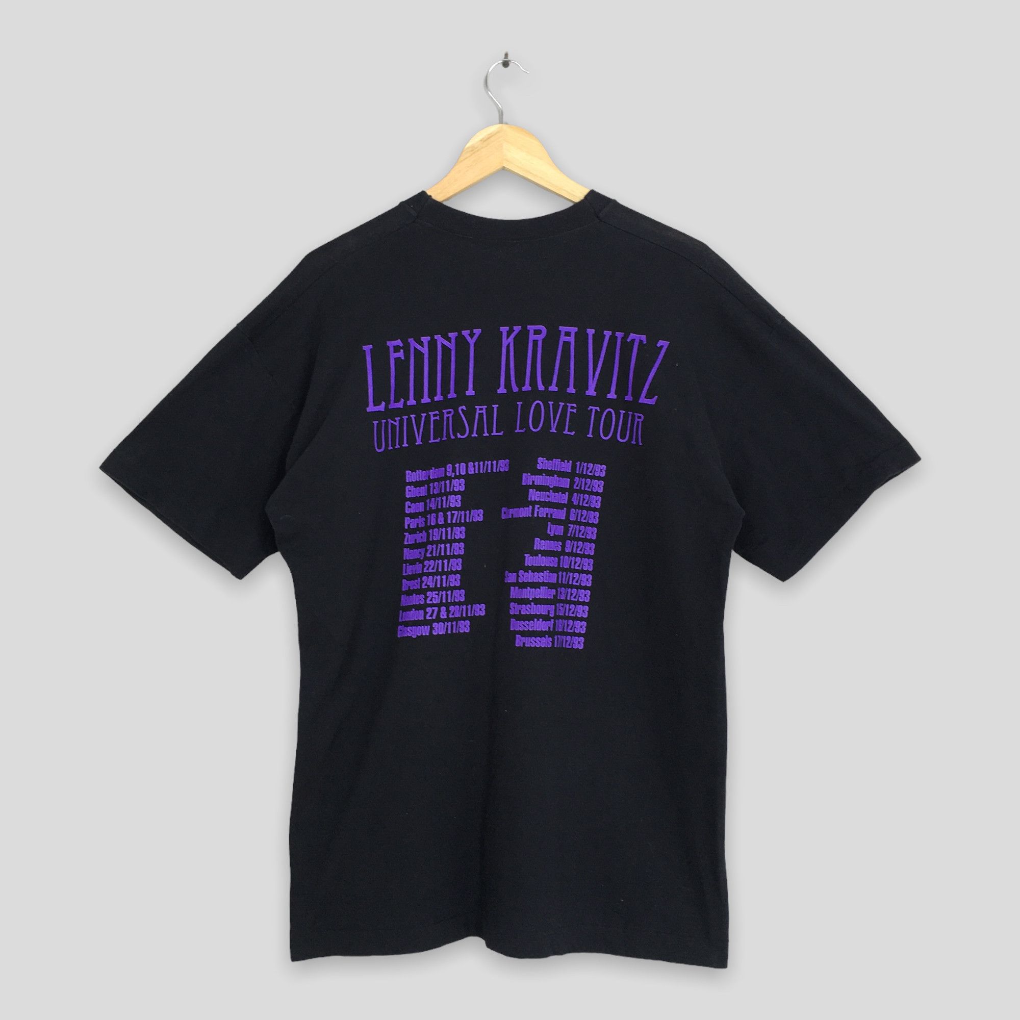 Band Tees × Vintage Vintage 90's Lenny Kravitz Universal Love Tour Tshirt Large Size US L / EU 52-54 / 3 - 4 Thumbnail