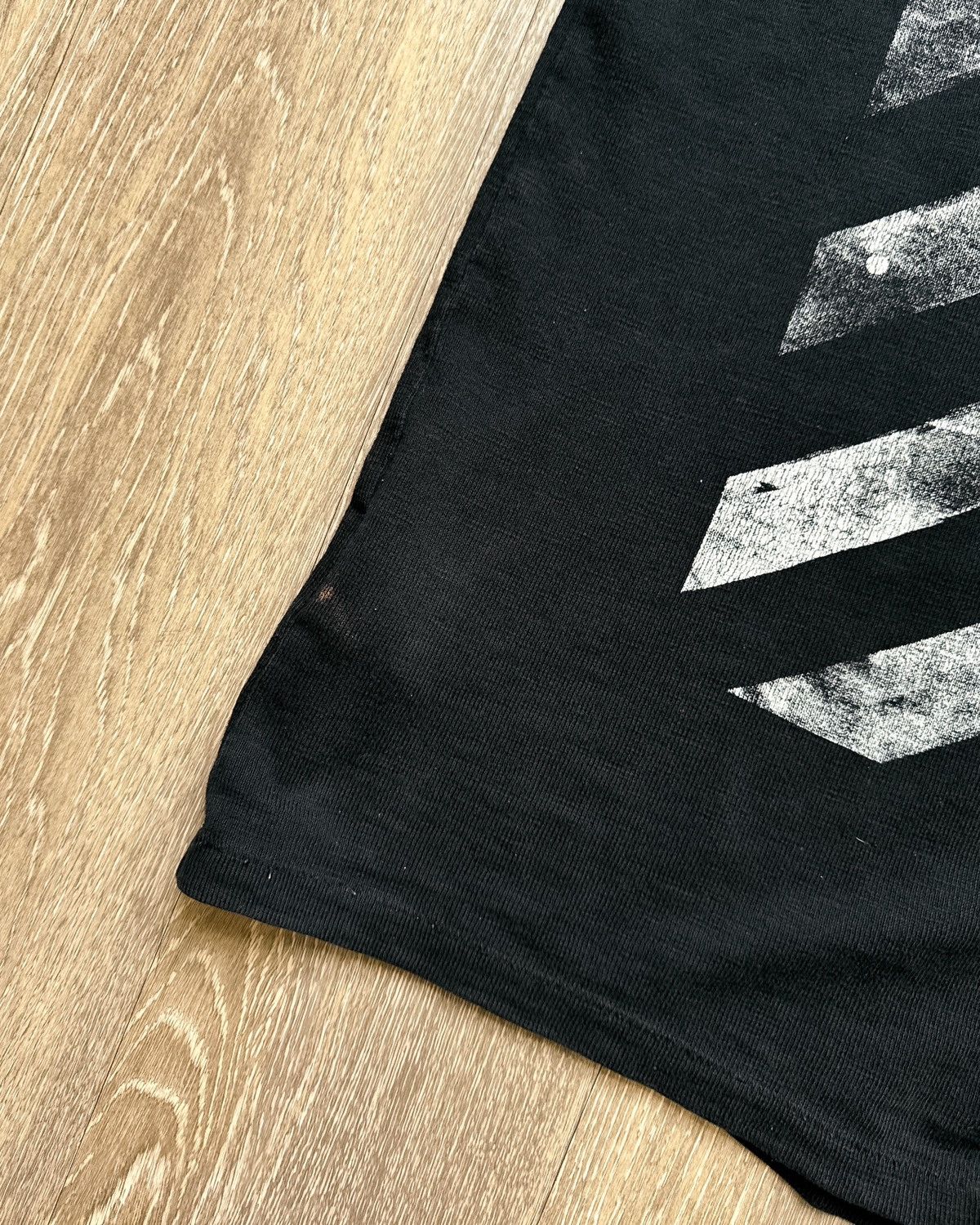 Off-White Off White Waves T Shirt Black Men’s S Virgil Abloh Archive Size US S / EU 44-46 / 1 - 16 Thumbnail