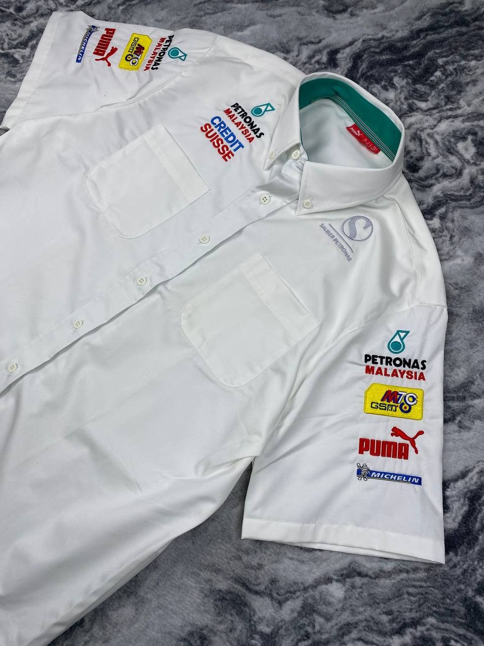 Puma Puma Sauber Petronas Malaysia F1 Racing Shirt Buttons Size US L / EU 52-54 / 3 - 2 Thumbnail