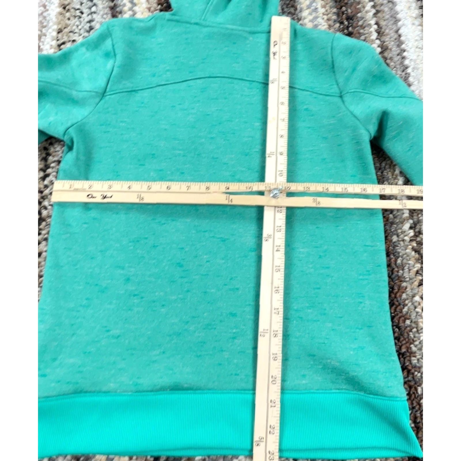 Under Armour Under Armour Hoodie Women XS Green Sweatshirt Sweater Loose Cold Gear Performane Size XS / US 0-2 / IT 36-38 - 5 Thumbnail