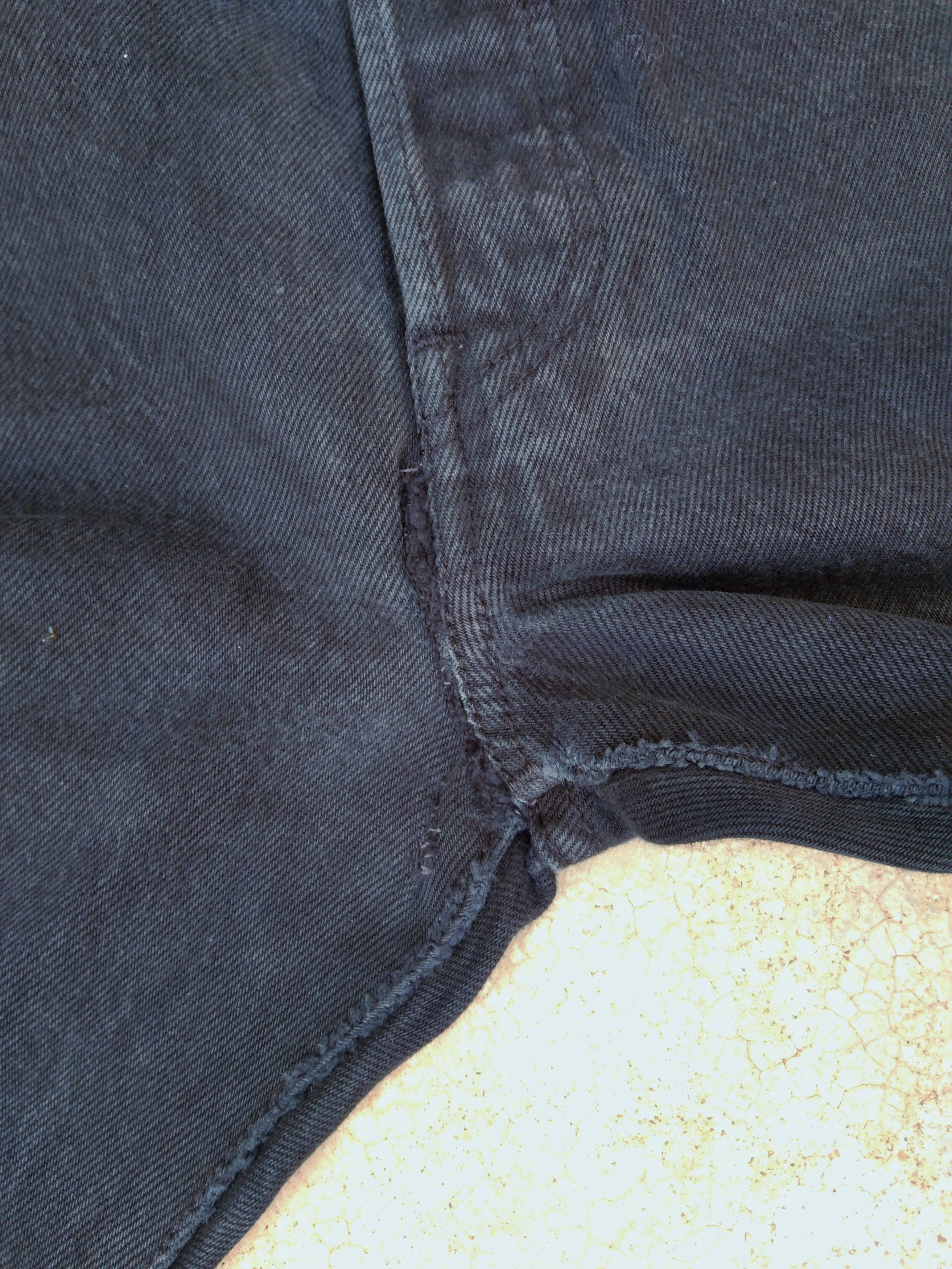 Levi's Vintage Levi's 501 Black Straight Leg Jeans 32x30 Size US 32 / EU 48 - 5 Thumbnail