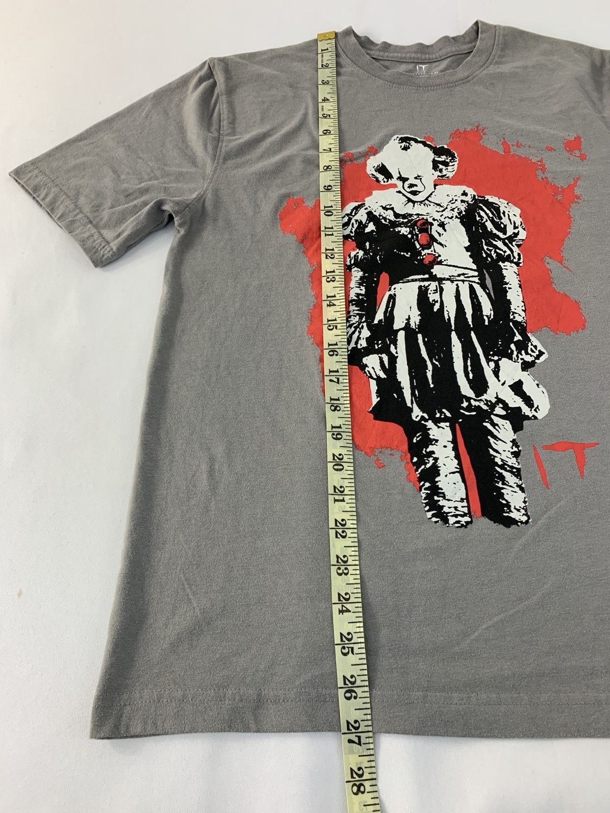 Vintage IT Chapter Two Supernatural Horror Pennywise Dancing Clown Size US M / EU 48-50 / 2 - 6 Thumbnail