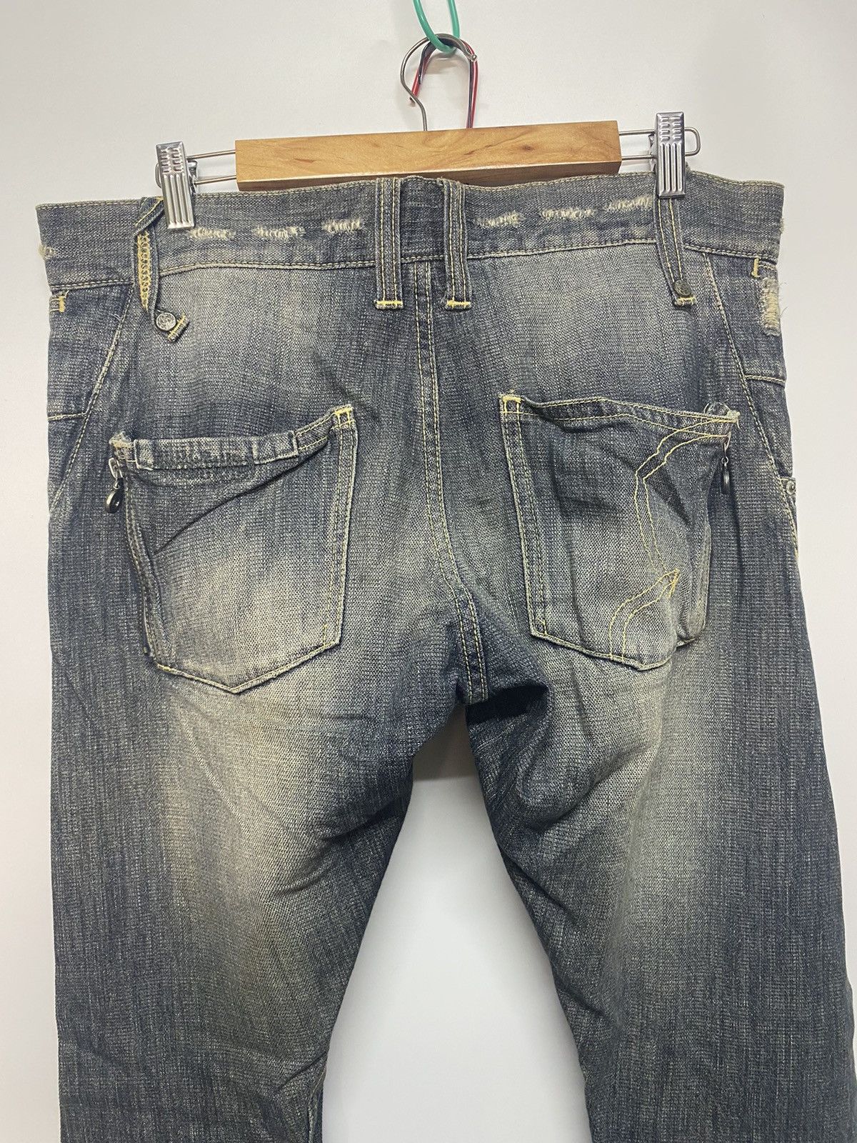 Japanese Brand Japanese Brand TTU Distressed Denim Jeans Size US 34 / EU 50 - 5 Thumbnail