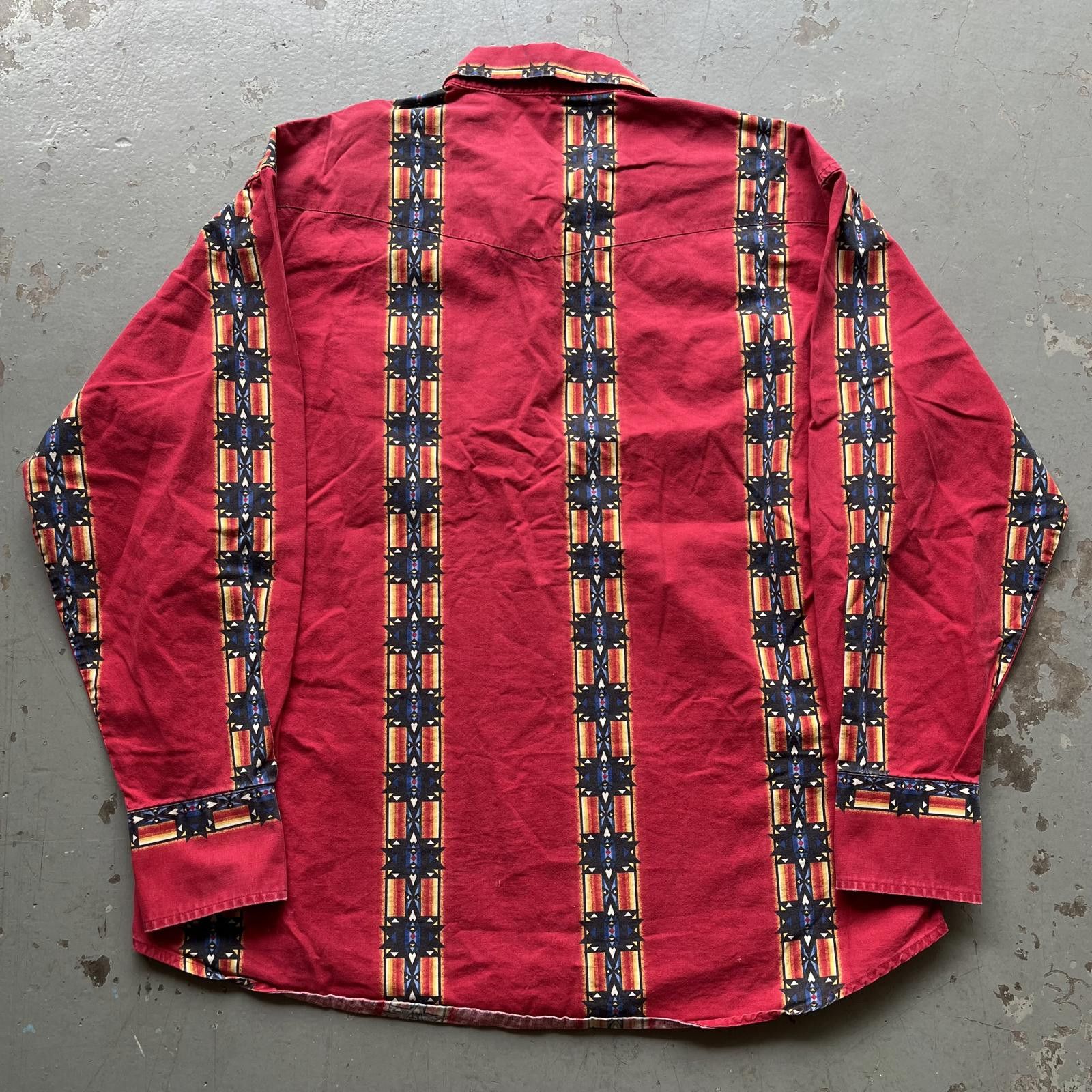 Vintage × Wrangler Vintage Aztec Wrangler Brushpopper Pearl Snap Western Shirt Size US XL / EU 56 / 4 - 5 Thumbnail