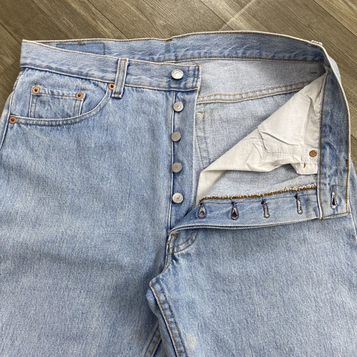 Levi's Vintage Clothing 1990s Vintage Levis 501 USA 34x36 Blue Jeans Size US 33 - 8 Thumbnail