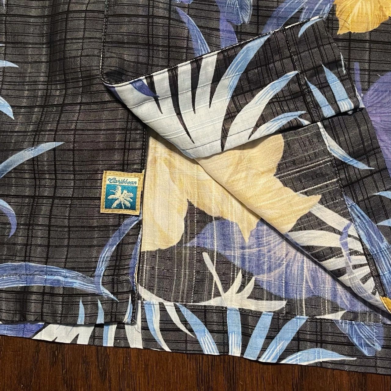 Caribbean Vintage Caribbean Hawaiian Button Down Shirt Size US L / EU 52-54 / 3 - 5 Thumbnail