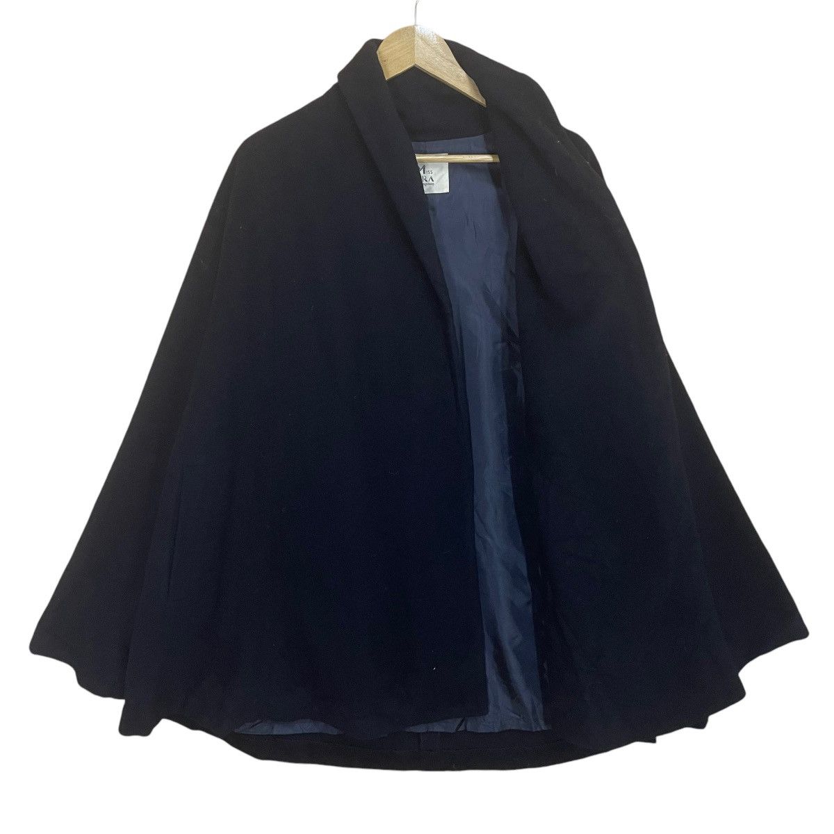 Beauty Beast × Longchamp × Vintage Vintage 90’s Miss Kira Longchamp Poncho Wool Size US L / EU 52-54 / 3 - 7 Thumbnail