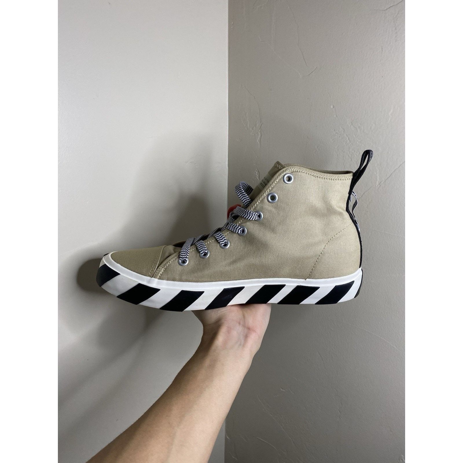 Off-White Size 45 EU ( 12 US ) - Off-White “Sand Burgundy” | NEW ! Size US 12 / EU 45 - 8 Thumbnail