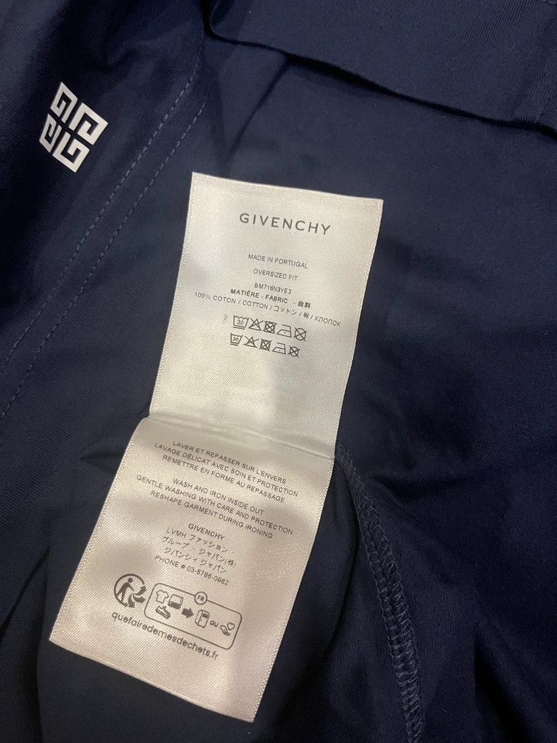 Givenchy Givenchy Paris limited oversize letter print short-sleeve Size US XS / EU 42 / 0 - 5 Thumbnail