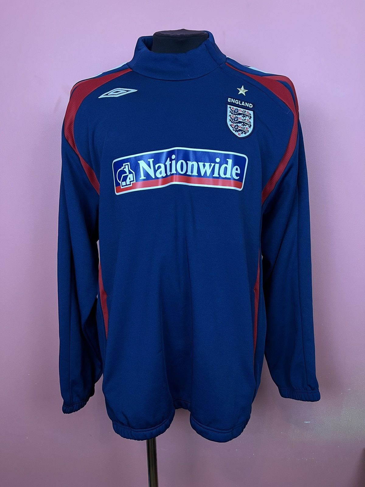 Umbro Umbro england soccer jersey football sweatshirt Size US XXL / EU 58 / 5 - 1 Thumbnail