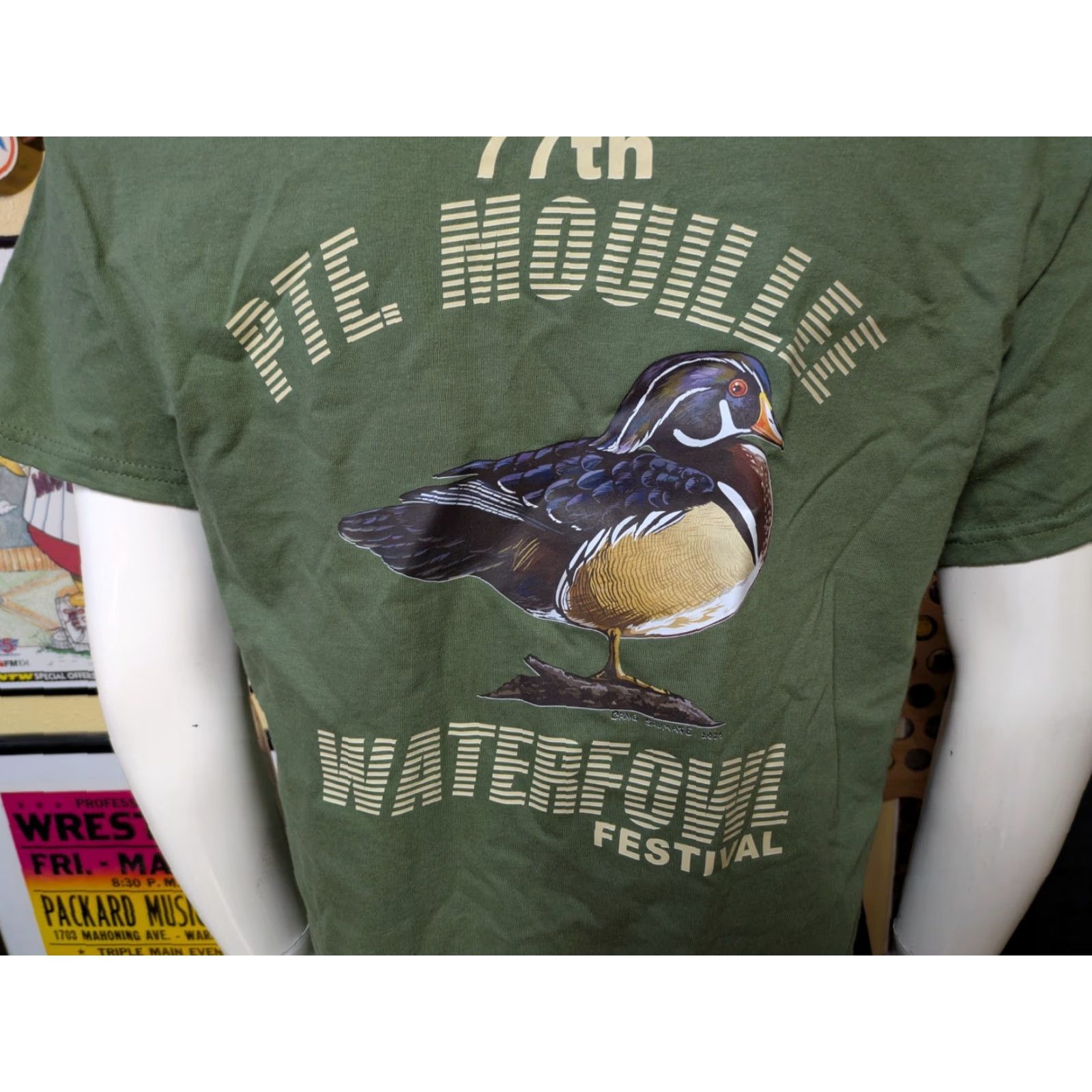 Gildan Pointe Mouillee Waterfowl Festival T Shirt Gildan Large Men Green Detroit River MI Birds Animals Nature Outdoor Crew Neck Short Sleeve Cotton Size US L / EU 52-54 / 3 - 4 Thumbnail