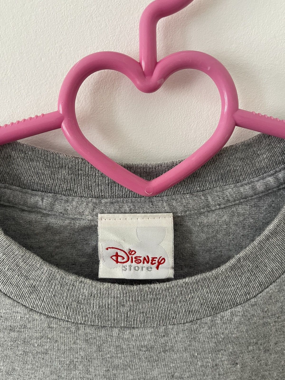 Disney Rare 90s Vintage DISNEY POOH TIGGER EEYORE Share The Magic Size US S / EU 44-46 / 1 - 3 Thumbnail