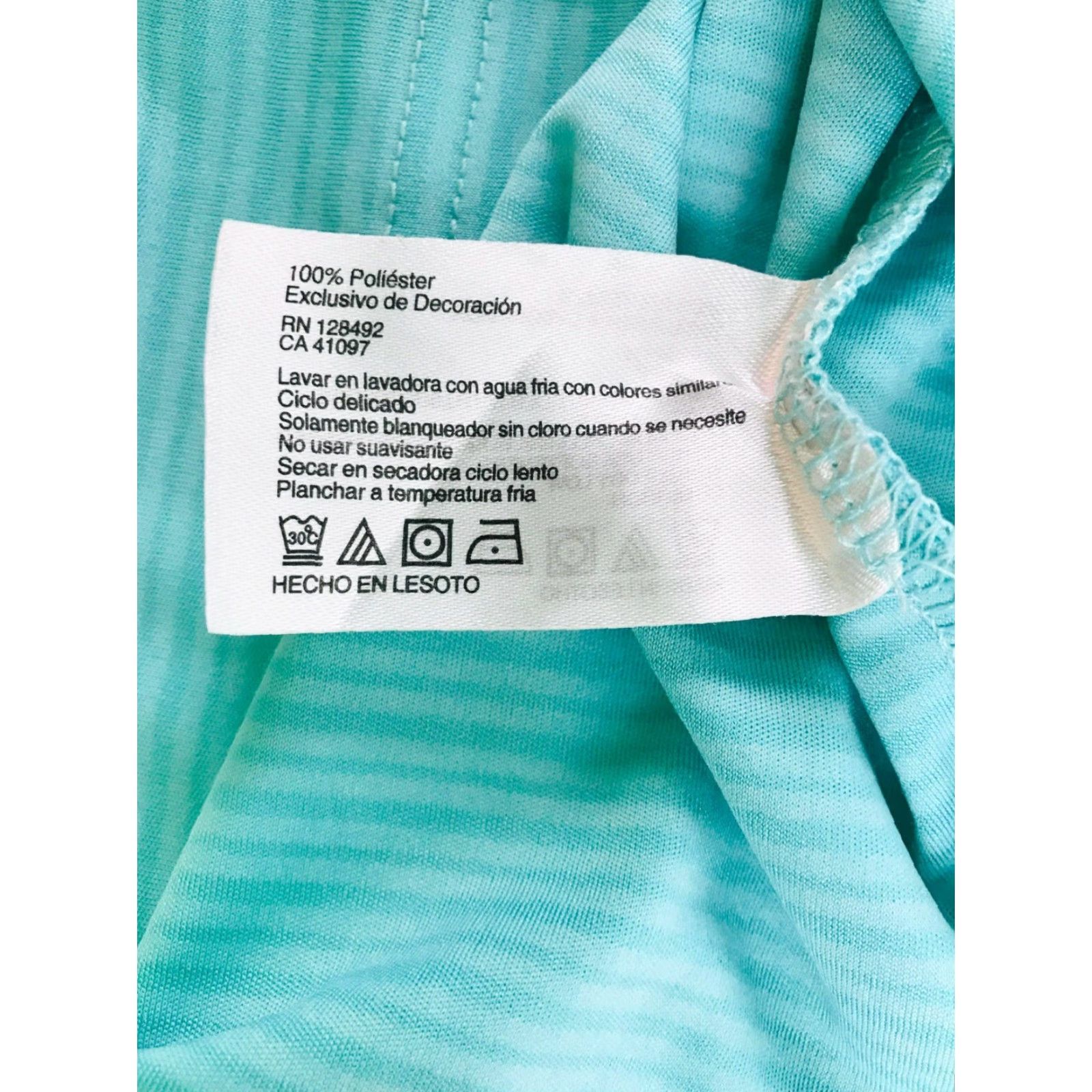 Vintage Greg Norman ML75 Polo Shirt Men's XL Turquoise Short Sleeve Polo 1/4 Button Up Breathable Vintage? No (adjusted for clarity) Size US XL / EU 56 / 4 - 6 Thumbnail