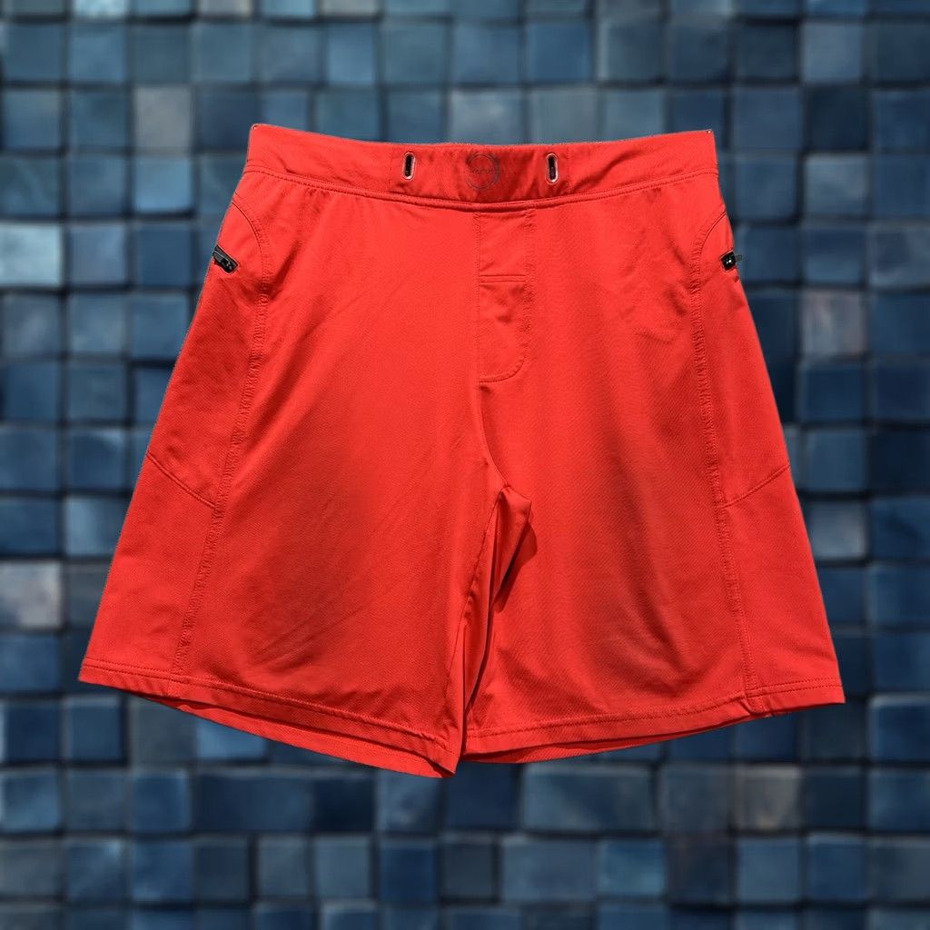 Vintage HYLETE Shorts Mens Medium Red Stretch Performance Drawstring FAIR Size US 31 - 1 Thumbnail