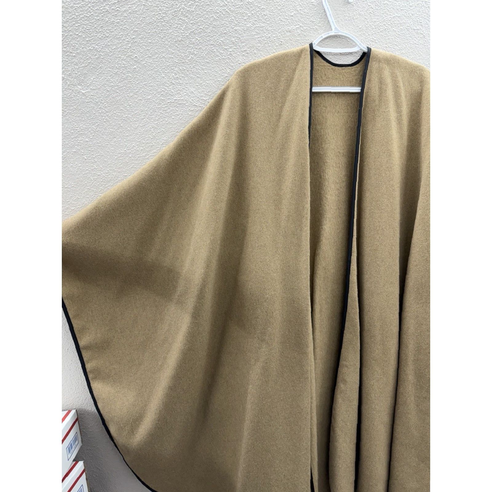 Vintage VINTAGE Unbranded Womens Poncho Brown Open Front Cape Sweatery Knit One Size Shawl Bohemian 80s 90s Casual Womens Size ONE SIZE - 2 Thumbnail