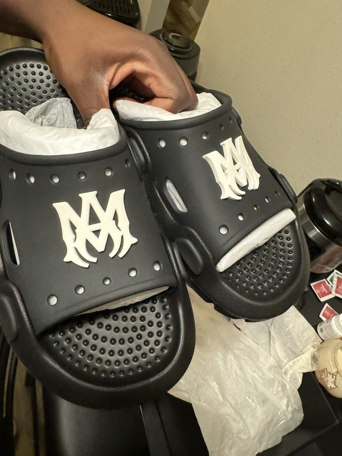 Amiri Amiri slides Size US 10 / EU 43 - 2 Thumbnail
