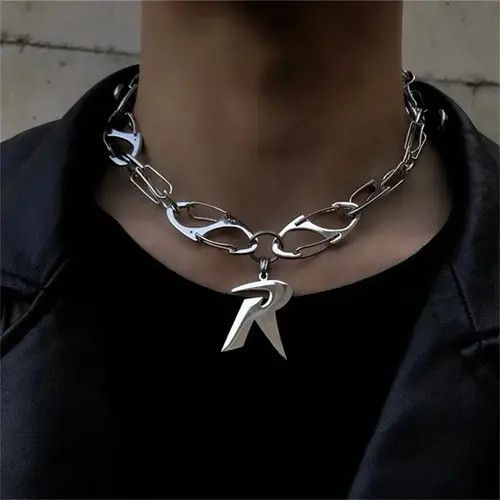 Jewelry R Pendant Necklace Size ONE SIZE - 2 Thumbnail