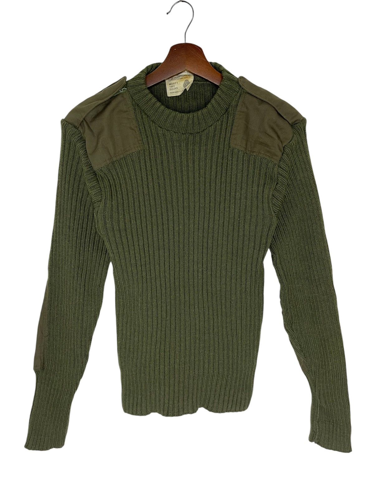 Aeronautica Militare VINTAGE 1983 T.W KEMPTON WOOL KNIT JUMPER Size US S / EU 44-46 / 1 - 1 Thumbnail