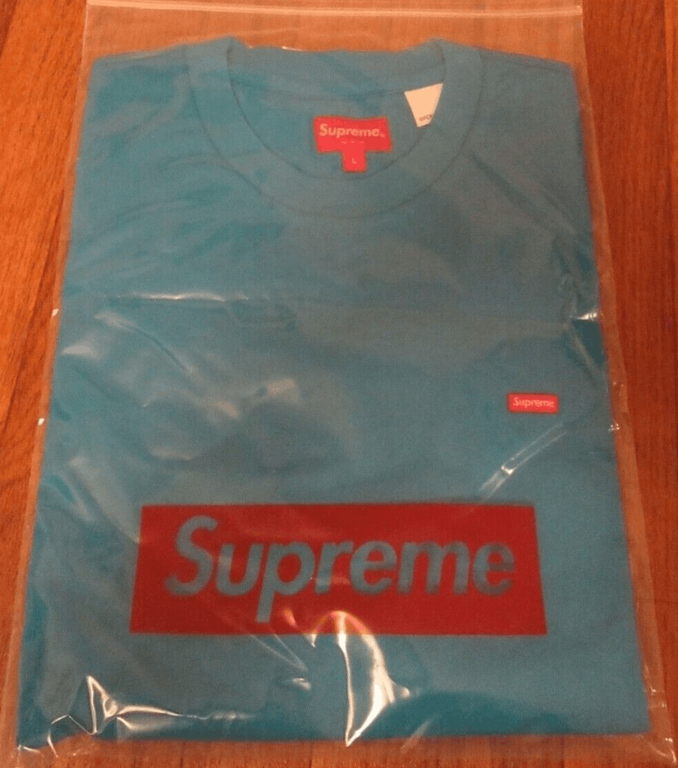 Supreme Supreme Small Box Tee T-Shirt Size Large Bright Blue SS22 Size US L / EU 52-54 / 3 - 1 Thumbnail
