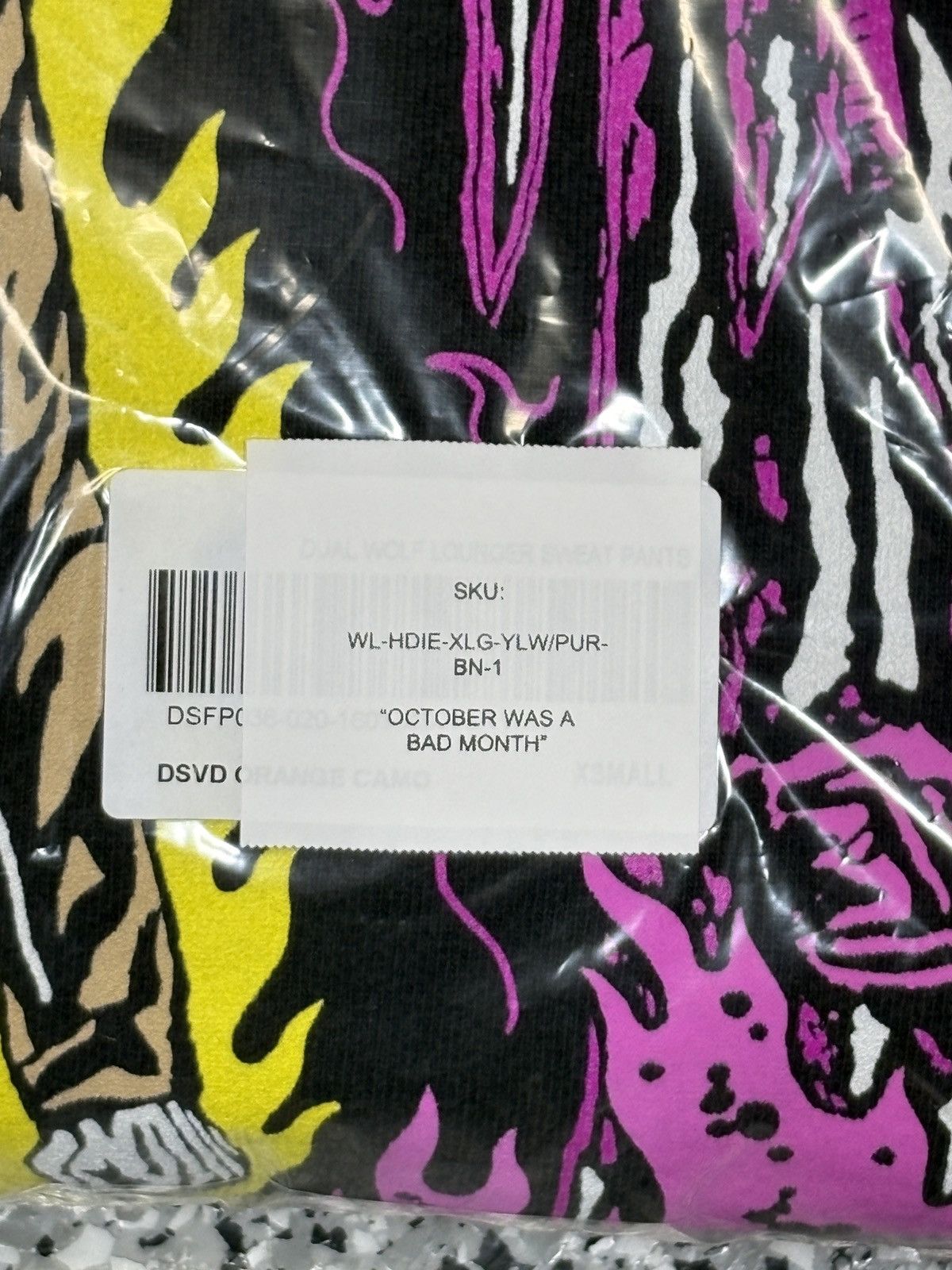 Warren Lotas 2024 Warren Lotas “October Was A Bad Month” Hoodie Size XL Size US XL / EU 56 / 4 - 10 Thumbnail
