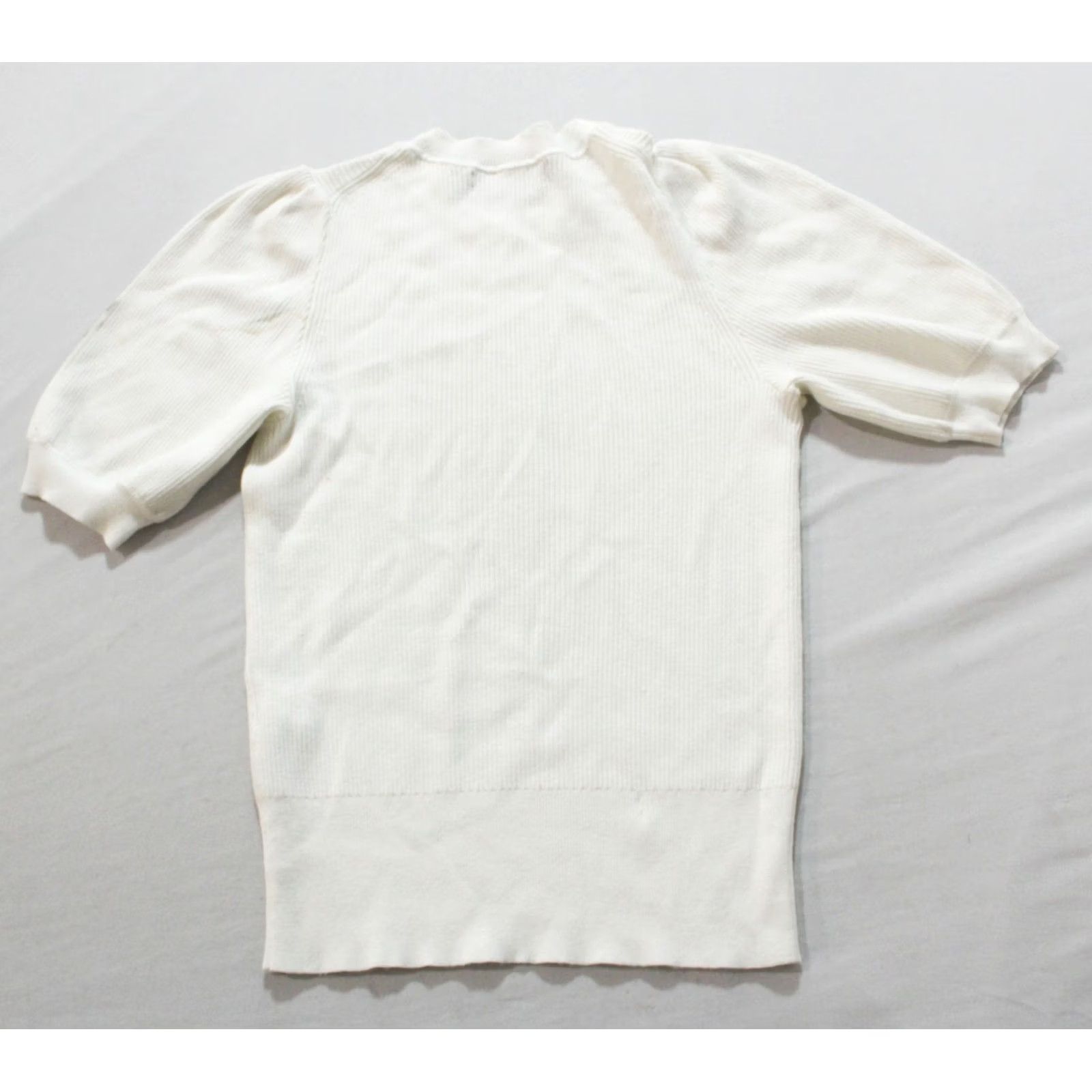Banana Republic Banana Republic Women's Petite Rib Knit Crew Neck Sweater XS White Snow Day Petite Womens XS Rib Knit Crewneck Sweater Size XS / US 0-2 / IT 36-38 - 4 Thumbnail