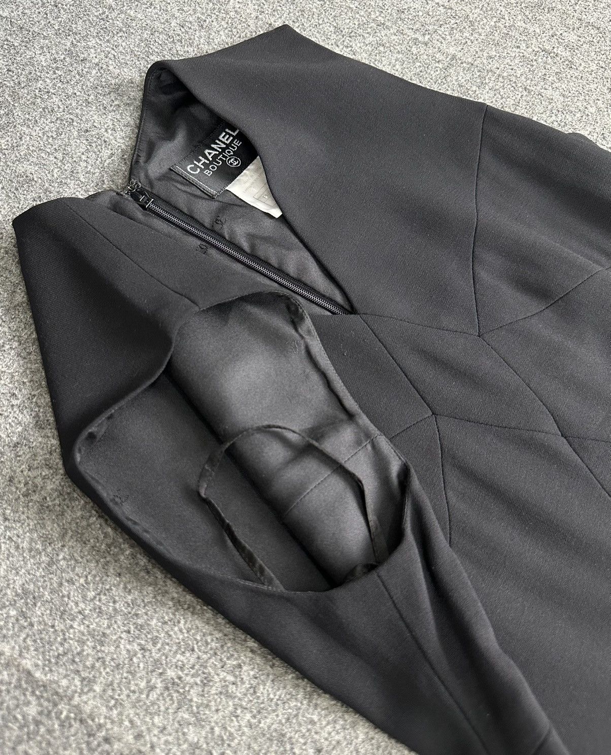 Chanel Chanel - Karl Lagerfeld S/S98 V-Neck Narrow Waist Wool Dress Size XS / US 0-2 / IT 36-38 - 13 Thumbnail