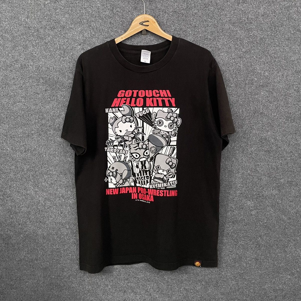 T-shirt Japonais Hello Kitty X Japan Pro Wrestling Jaune - Taille L, Manches Courtes, Occasion