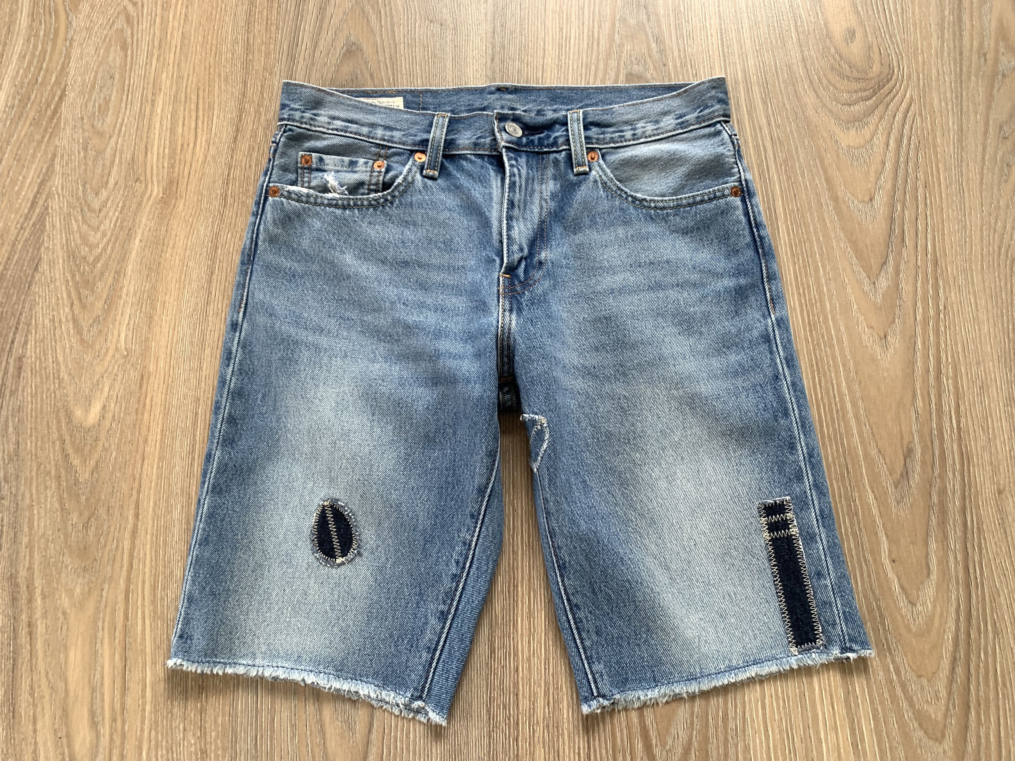 Denime Levis Premium 405 Patch Light Blue Denim Shorts Size US 29 - 2 Thumbnail