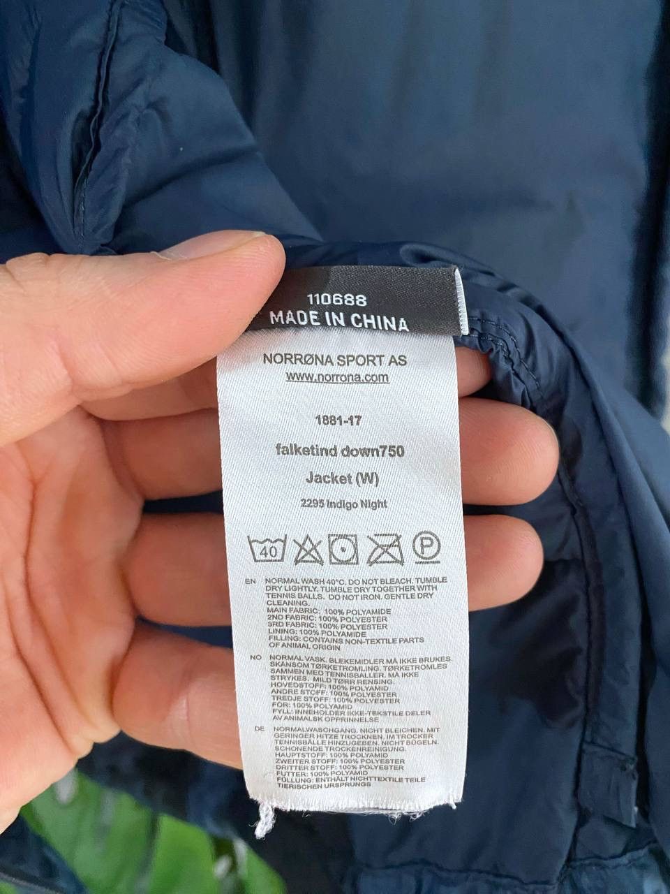 Norrona Norrona Falketind Down 750 Women's Outdoor Puffer Jacket, M Size M / US 6-8 / IT 42-44 - 14 Thumbnail