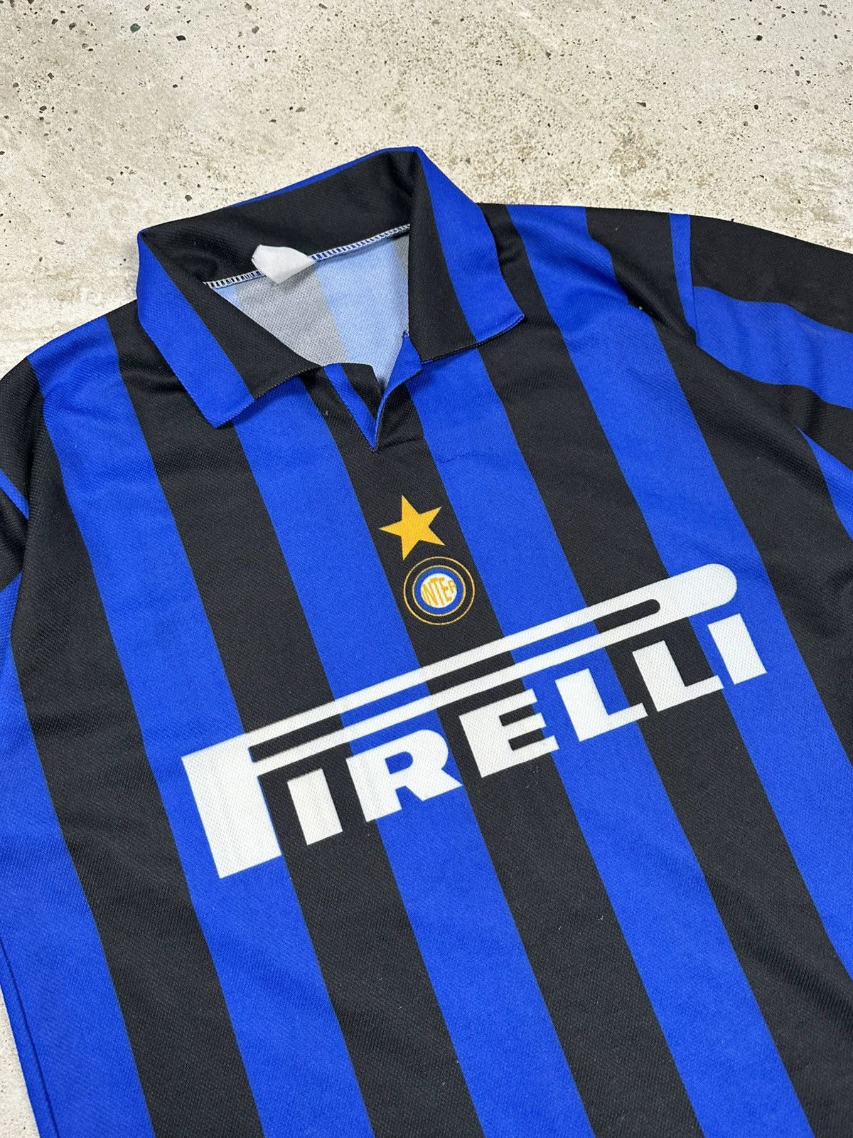 Other Vintage 90s Inter Milan Ronaldo Nazario Home Jersey Size US L / EU 52-54 / 3 - 6 Thumbnail