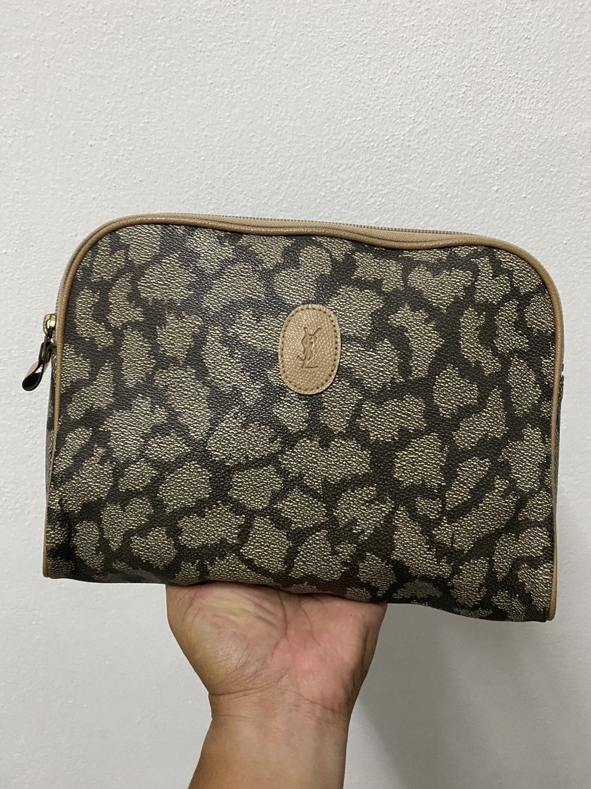 Yves Saint Laurent Vintage Yves Saint Laurent Clutch Bag Size ONE SIZE - 1 Thumbnail