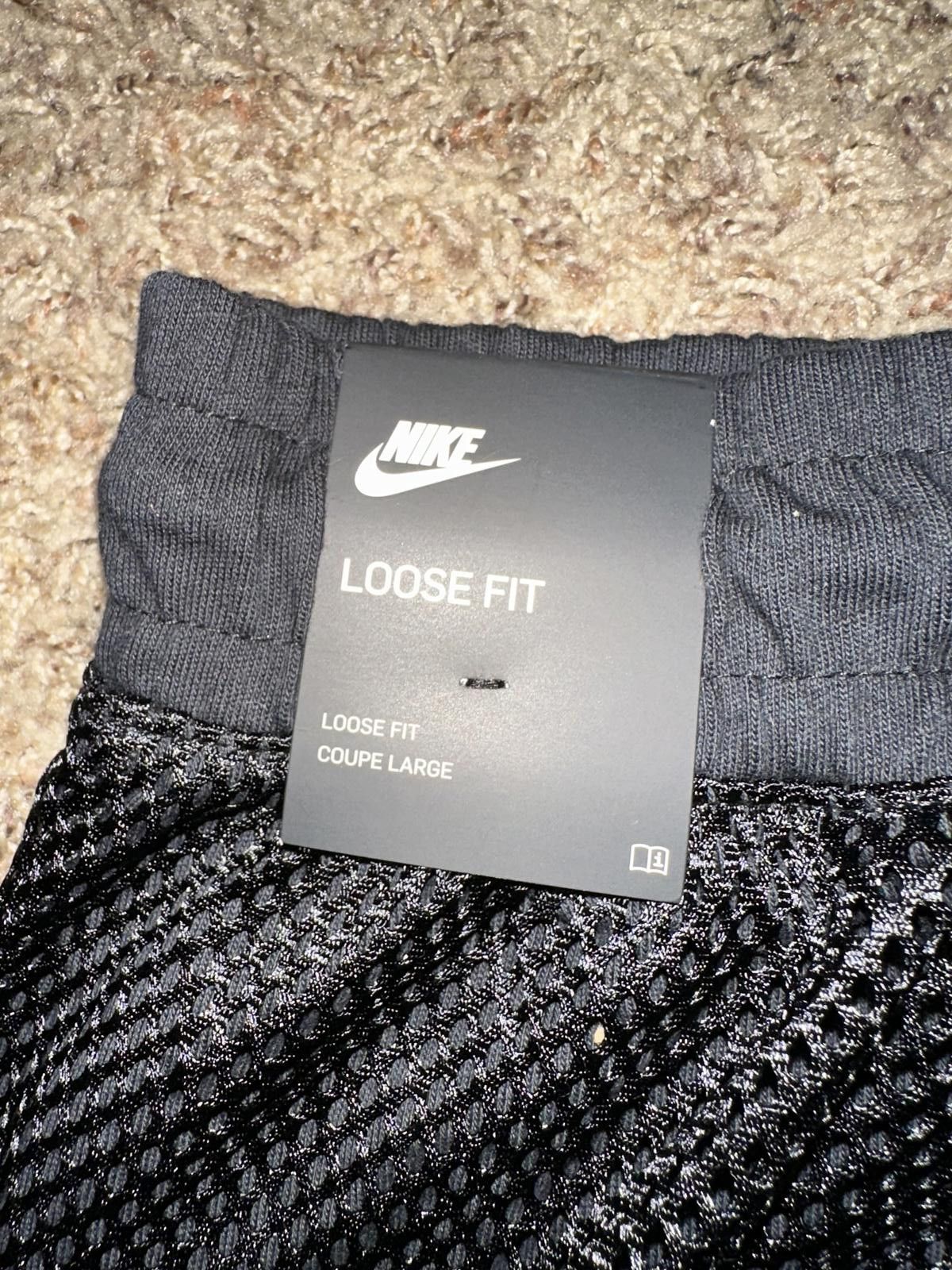 Nike Nike Women Sportswear Heritage Mesh Short Size 36" / US 14 / IT 50 - 6 Thumbnail