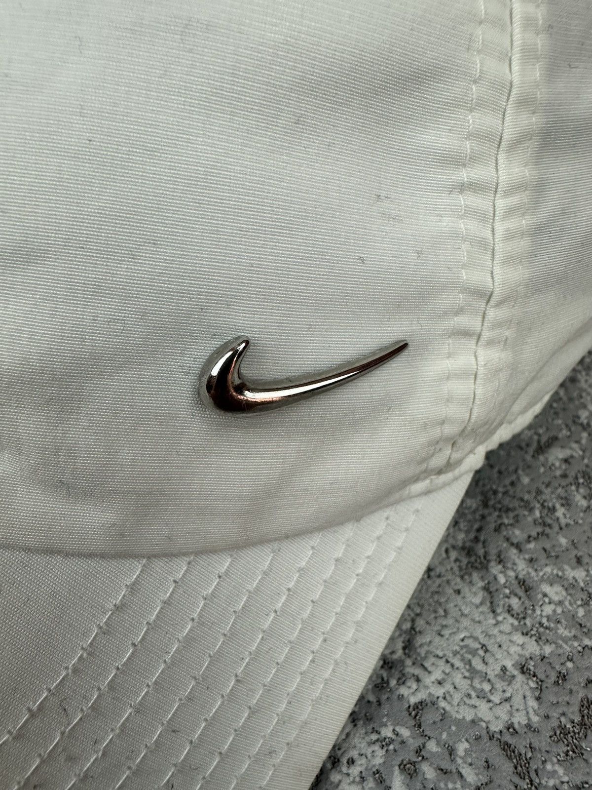 Nike Nike Heritage86 White Mini Swoosh Cap Clean Minimal Look Size ONE SIZE - 4 Thumbnail