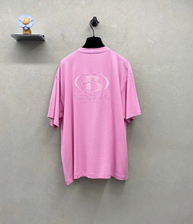 Balenciaga Balenciaga Pink Embroidered Short Sleeve Size US M / EU 48-50 / 2 - 2 Thumbnail