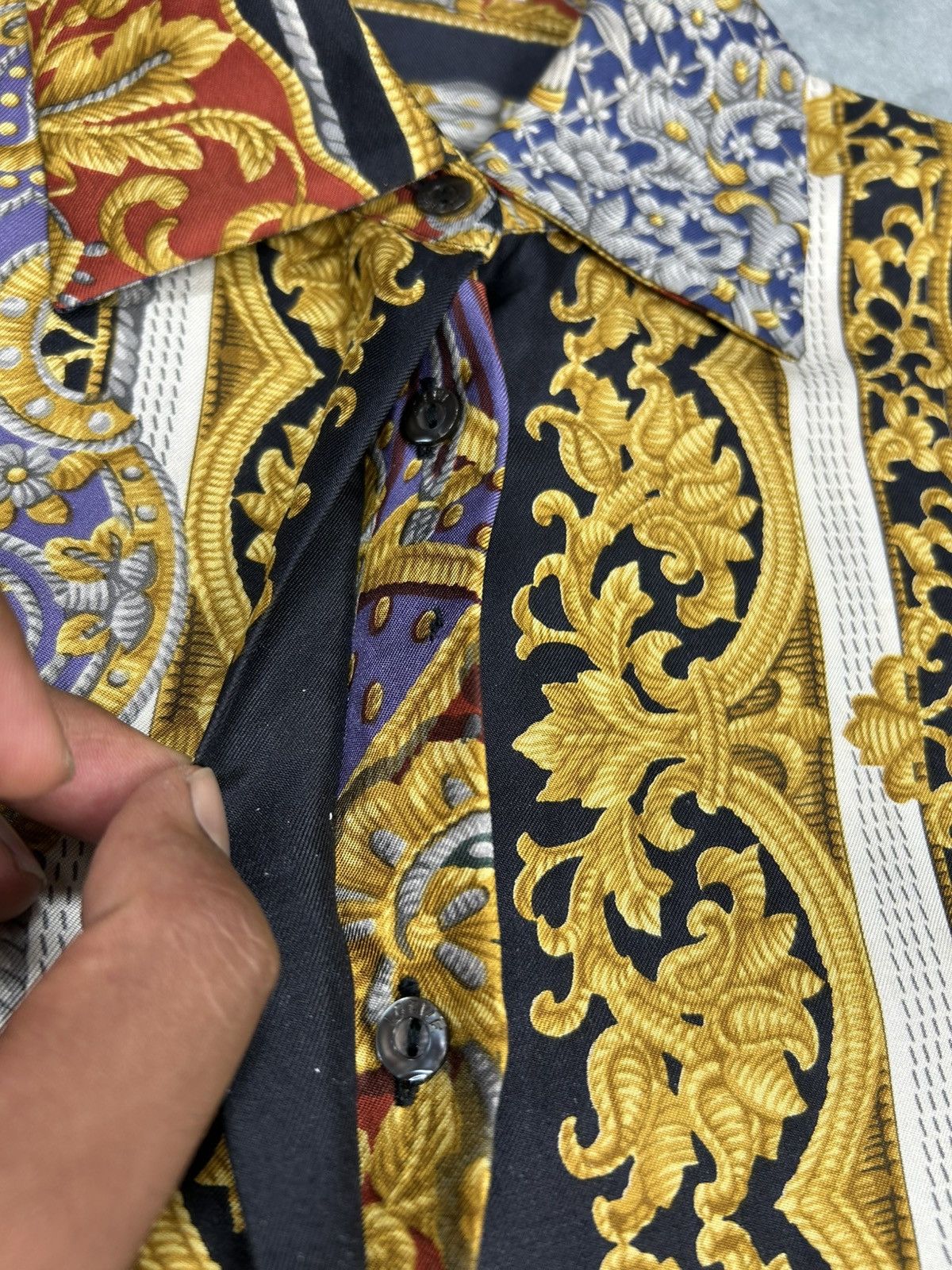 Loewe Vintage Loewe ‘El Rocio’ Silk Baroque Button Up Size US M / EU 48-50 / 2 - 5 Thumbnail