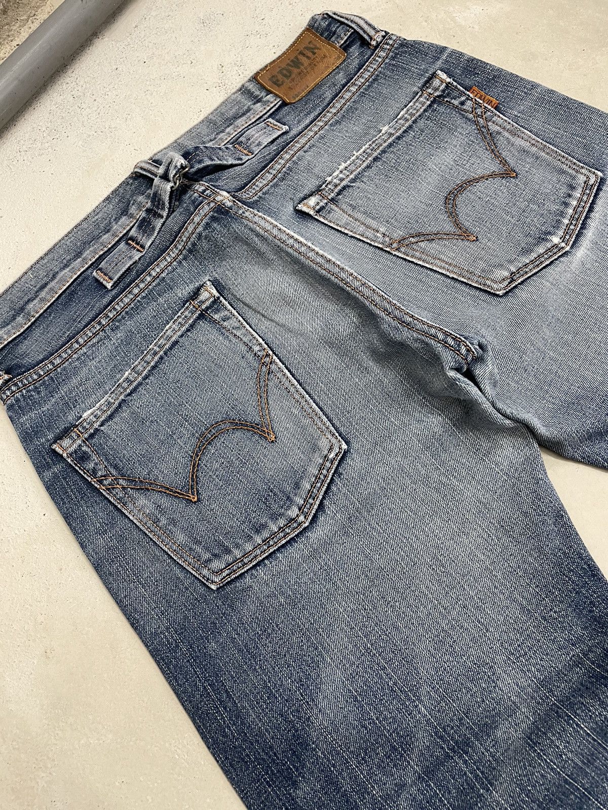 Edwin Edwin 505 Selvedge Buckle Back Whisker Distress Denim A13 Size US 32 / EU 48 - 13 Thumbnail
